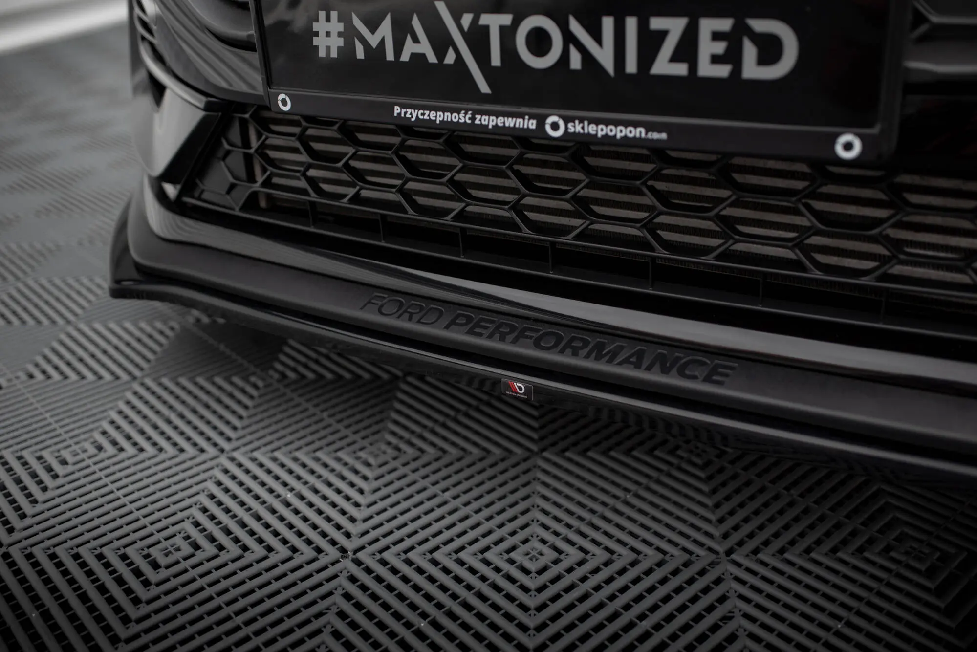 Frontspoiler Ford Fiesta Mk7 ST Facelift 2021 - 2023 | V.1 Glossy Black Edition