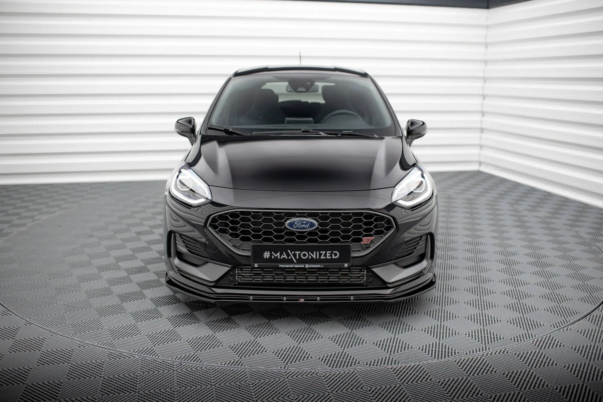 Frontspoiler Ford Fiesta Mk7 ST Facelift 2021 - 2023 | V.2 Glossy Black Edition – bilde 2