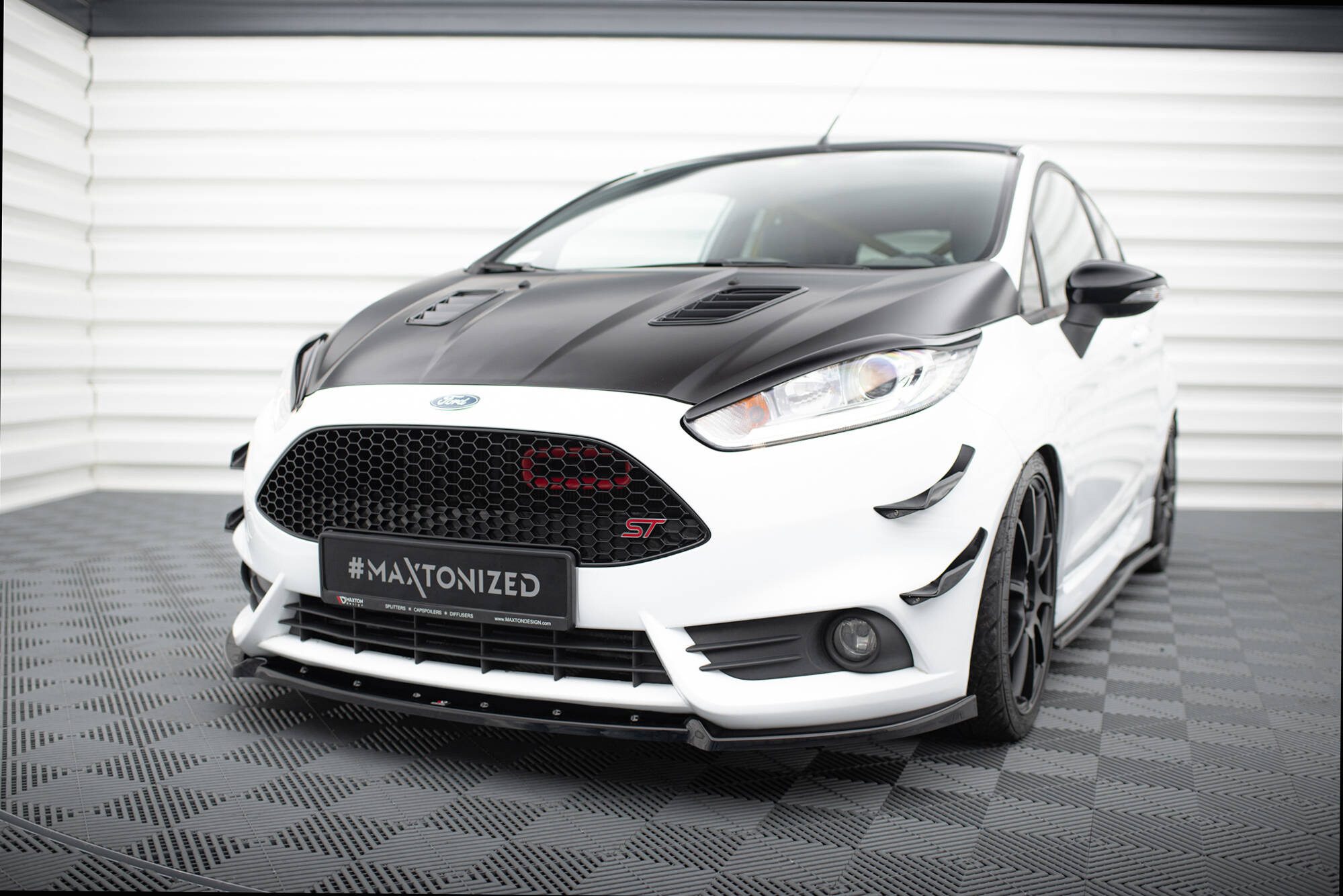 Frontspoiler Ford Fiesta ST VI Facelift 2012 - 2017 | Sport Glossy Black Edition V4
