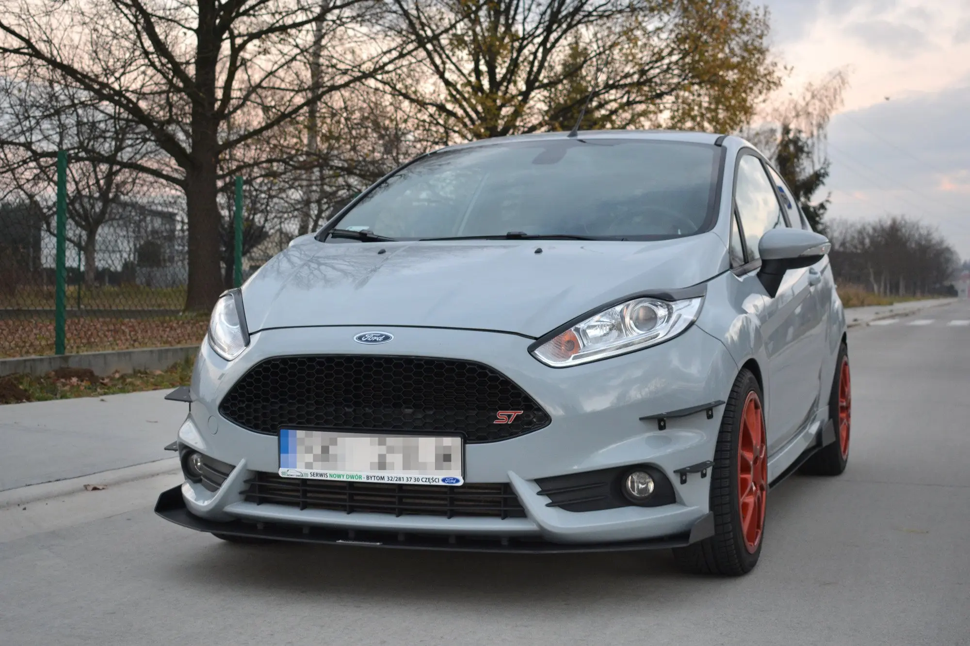 Frontspoiler Ford Fiesta VI ST 2013-2017 | Racing Black Edition – bilde 2