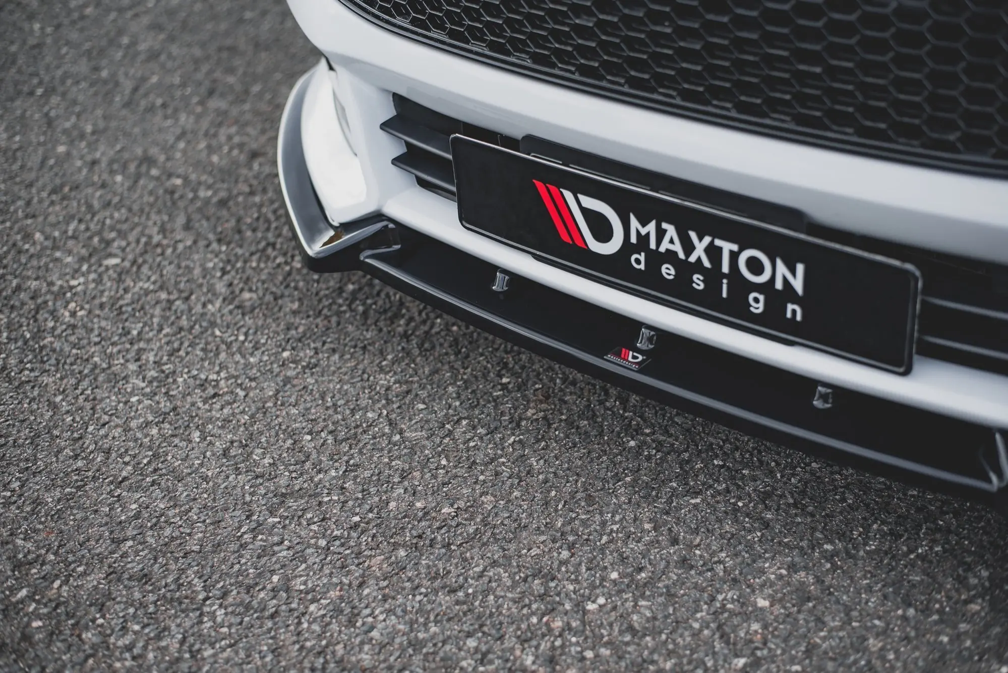 Frontspoiler Ford Focus III ST Facelift 2015 - 2018 │ V.4 Glossy Black Edition Image 1