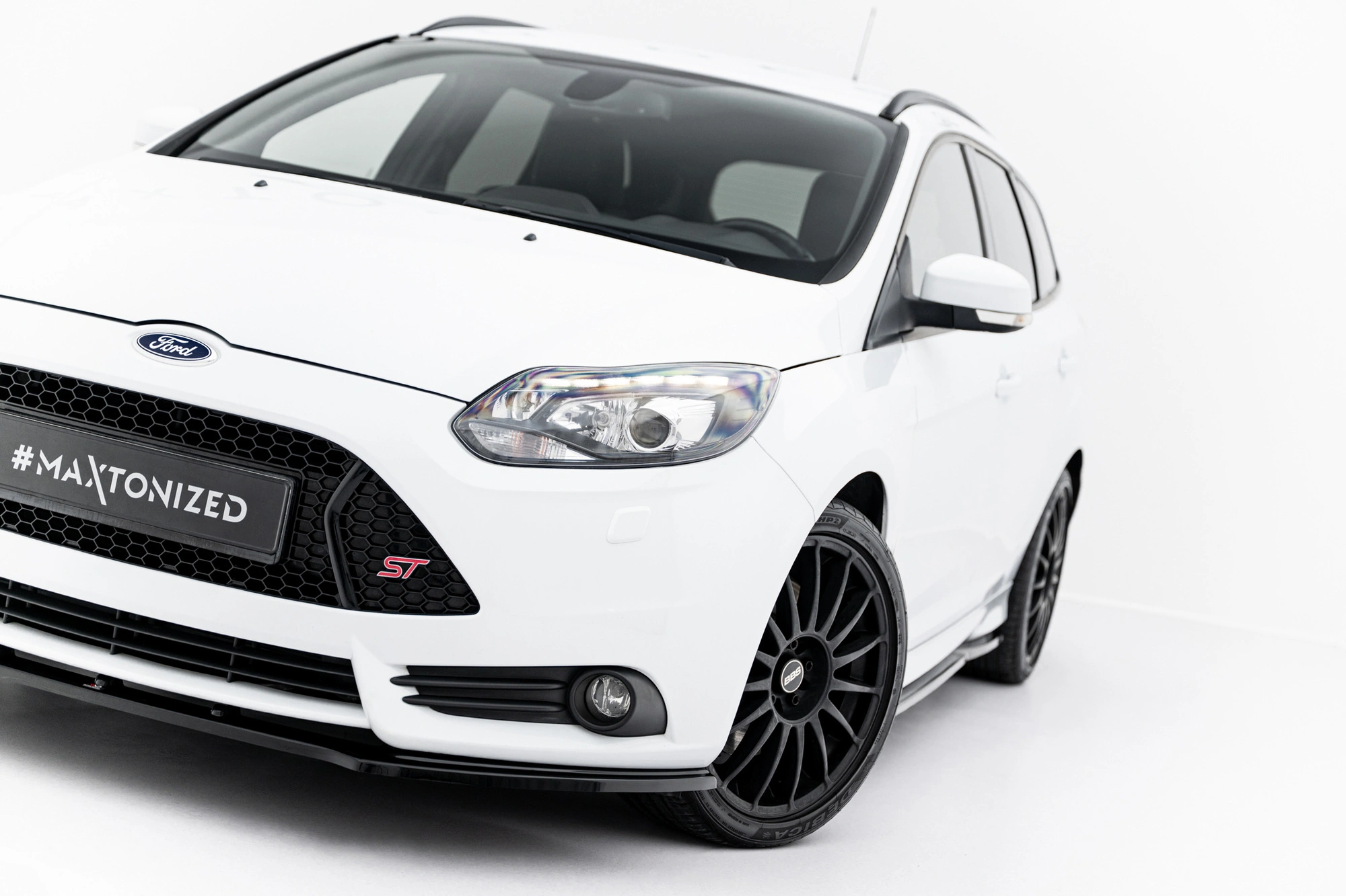 Frontspoiler Ford Focus MK3 ST 2012 - 2014 | V.1 Glossy Black Edition