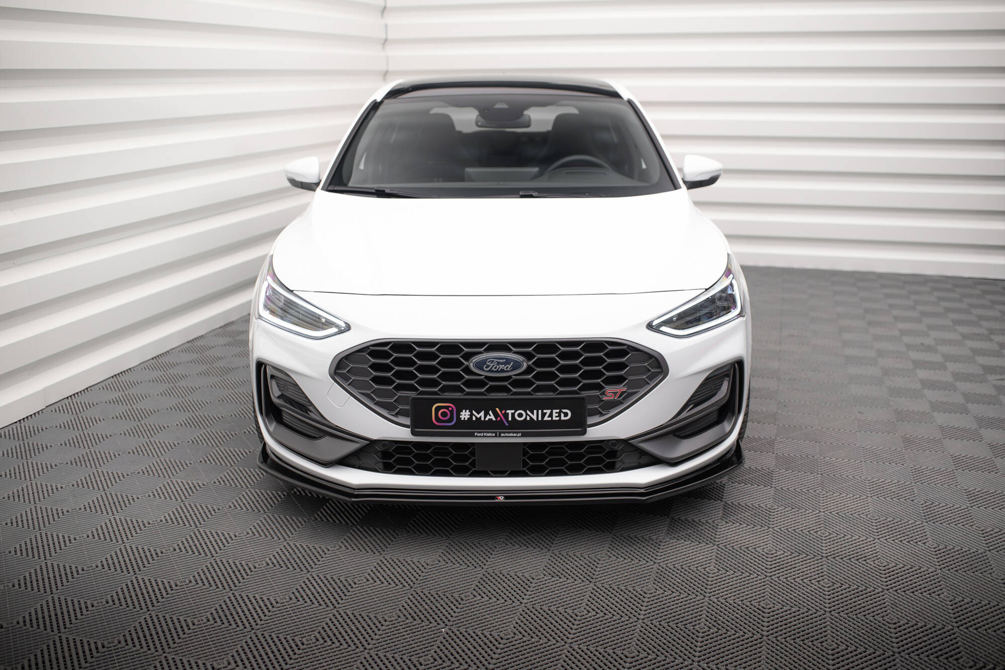 Frontspoiler Ford Focus (ST/ST-Line Estate) IV Facelift 2021 -> | V4 Sport Glossy Black Edition – bilde 2