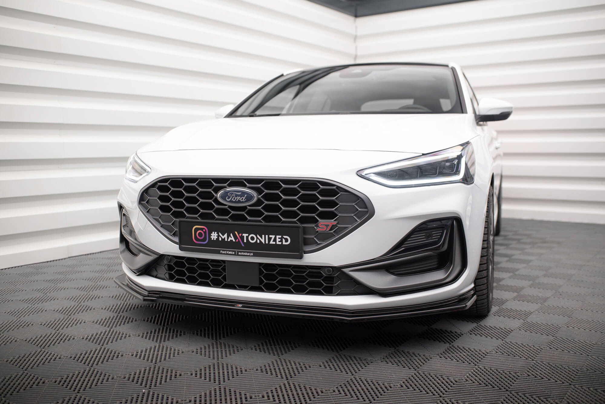 Frontspoiler Ford Focus (ST/ST-Line) IV Facelift 2021 -> | V5 Sport Glossy Black Edition – bilde 4