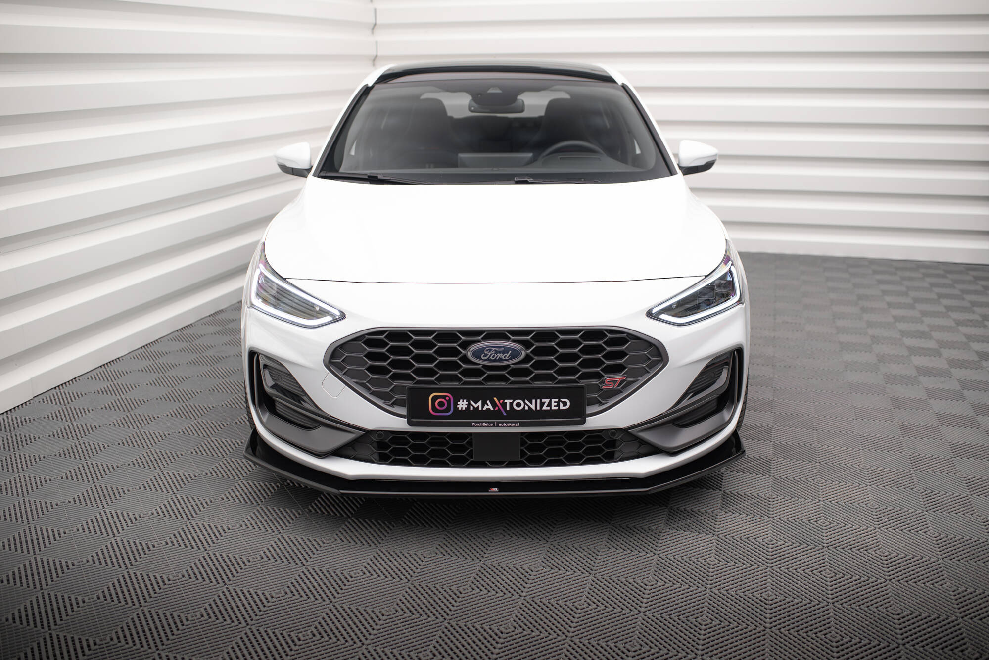 Frontspoiler Ford Focus (ST/ST-Line) IV Facelift 2021 -> | V6 Sport Glossy Black Edition – bilde 2