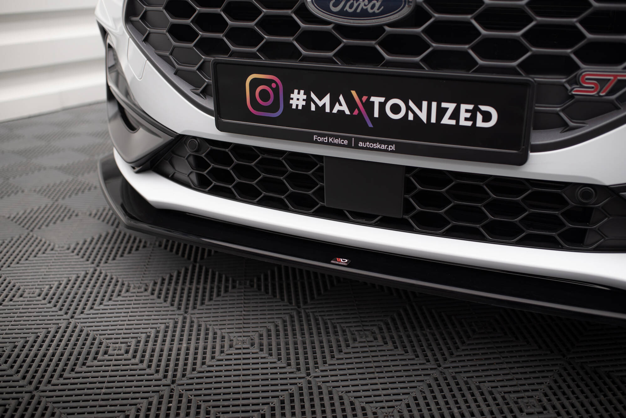 Frontspoiler Ford Focus (ST/ST-Line) IV Facelift 2021 -> | V6 Sport Glossy Black Edition – bilde 3