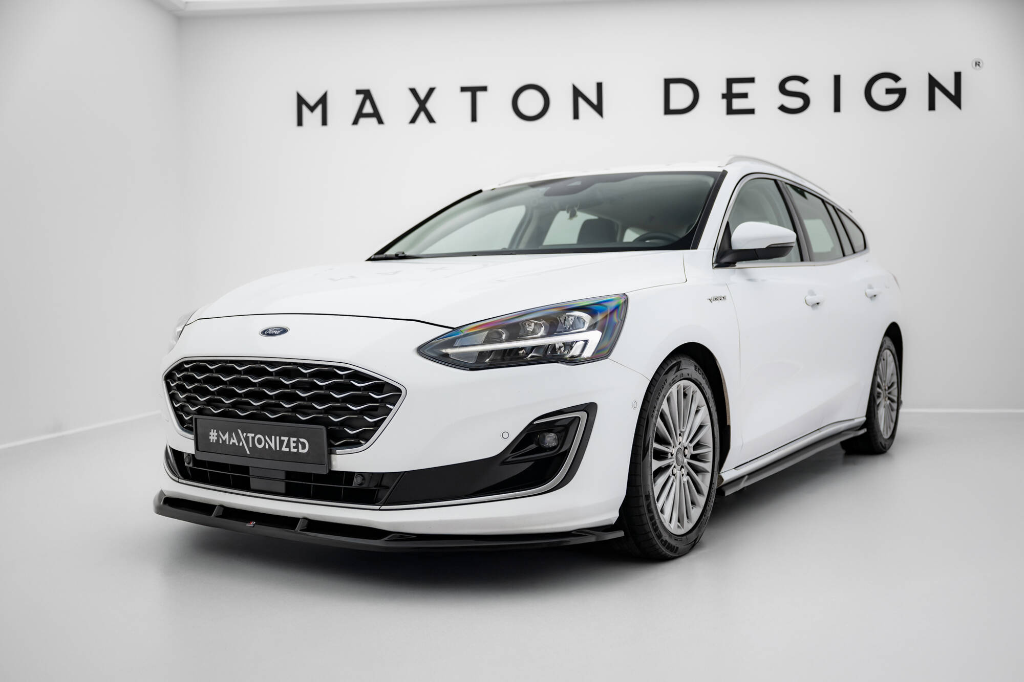Frontspoiler Ford Focus Vignale IV 2018 - 2021 | V1 Sport Glossy Black Edition – bilde 3