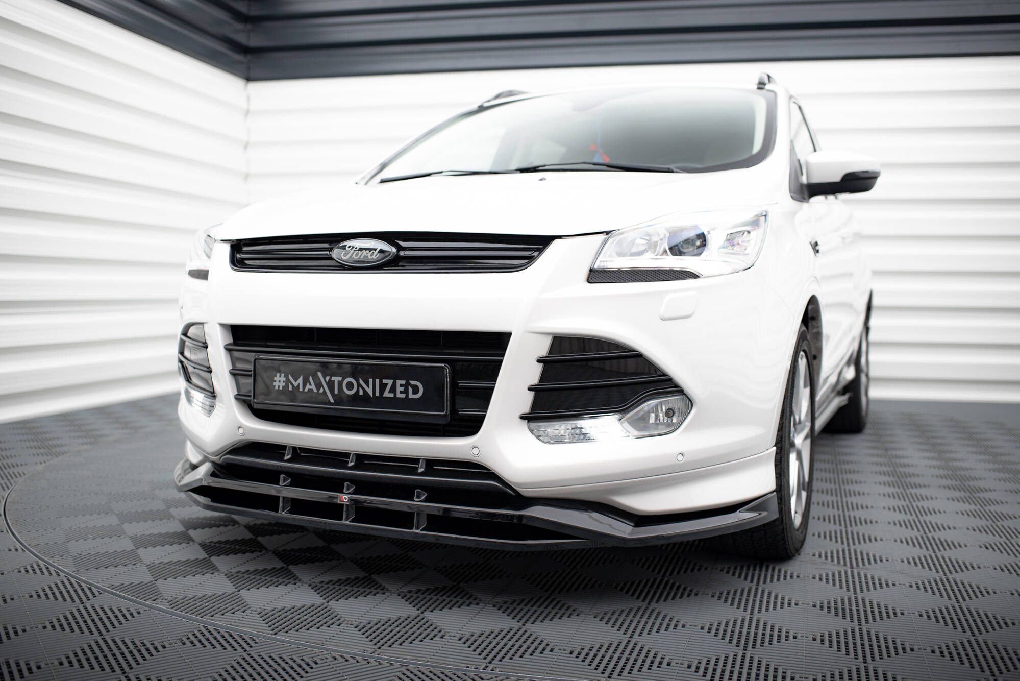 Frontspoiler Ford Kuga II ST-Line 2013 - 2016 | Glossy Black Edition – bilde 3