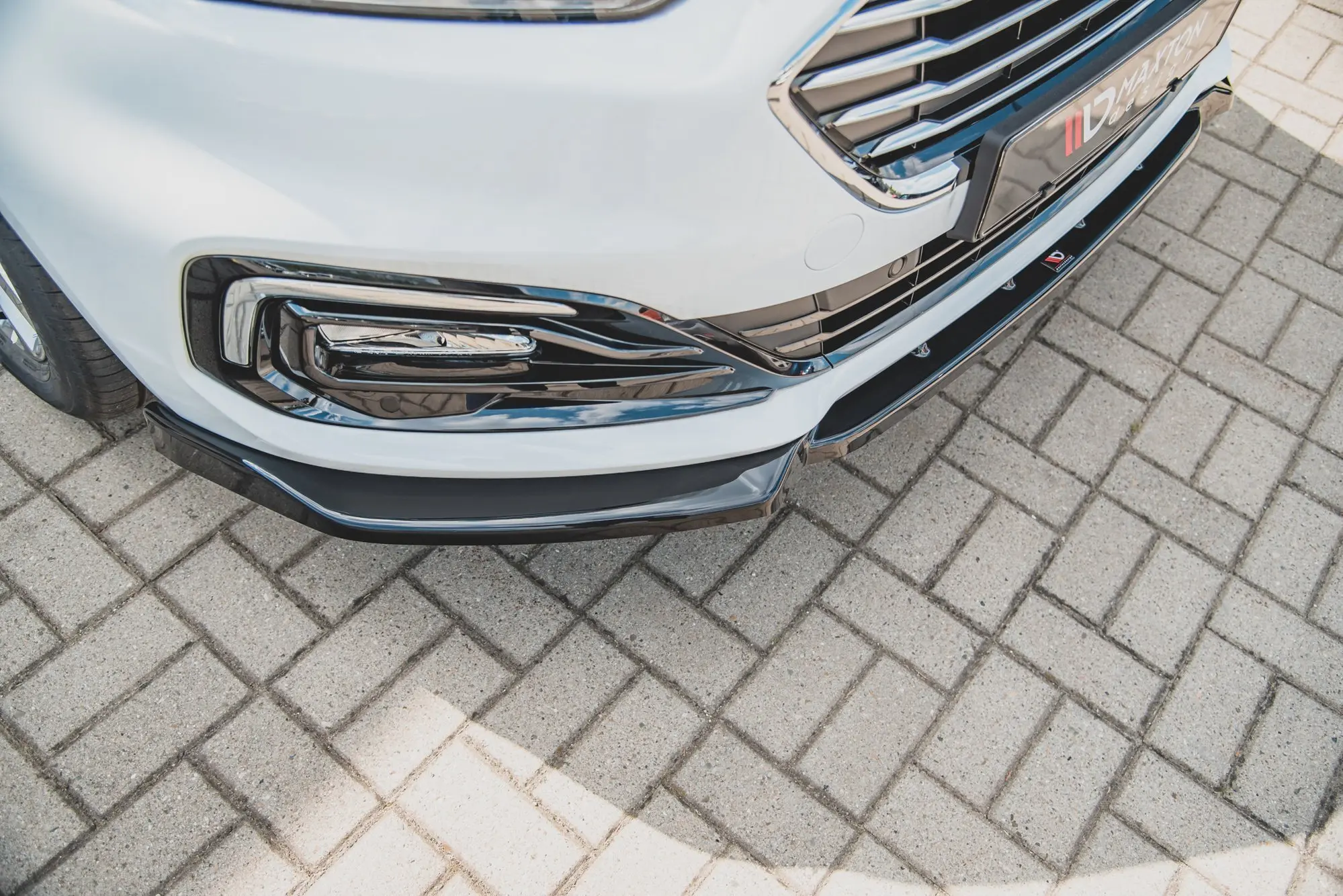 Frontspoiler Ford Mondeo V 2019 - 2022 | Glossy Black Edition – bilde 3