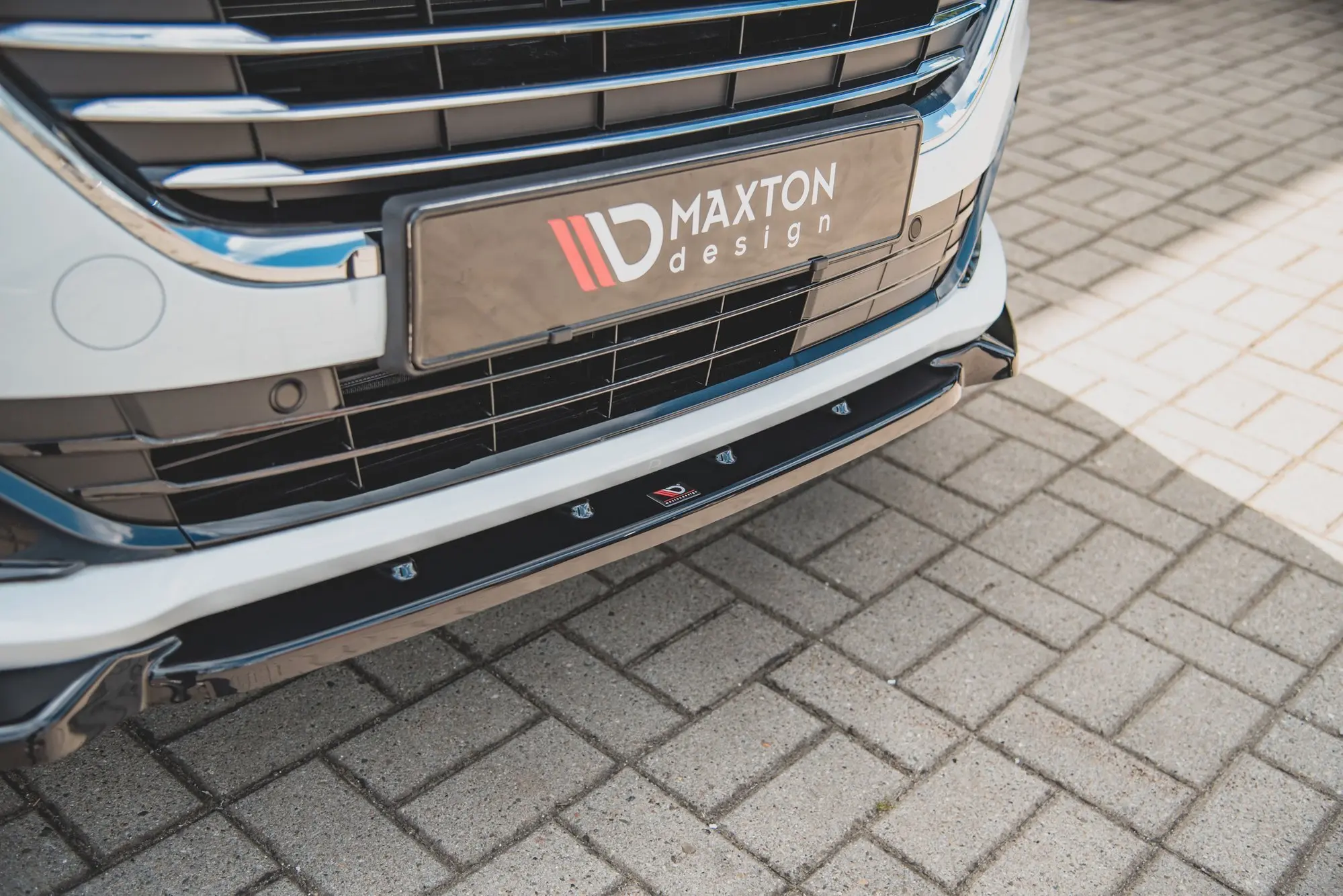 Frontspoiler Ford Mondeo V 2019 - 2022 | Glossy Black Edition – bilde 4