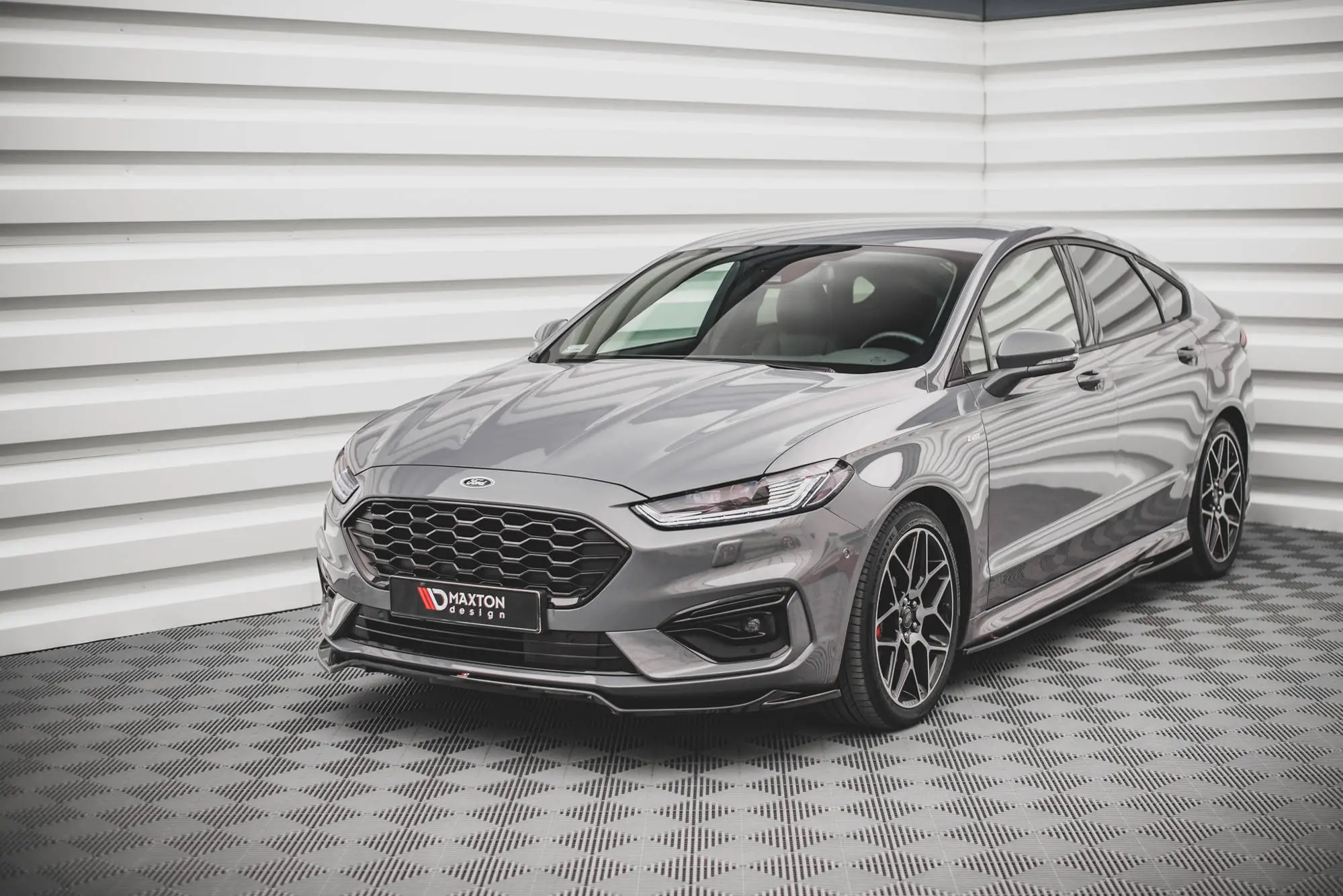 Frontspoiler Ford Mondeo V ST-Line Facelift 2019 - 2022 | V.1 Glossy Black Edition – bilde 3