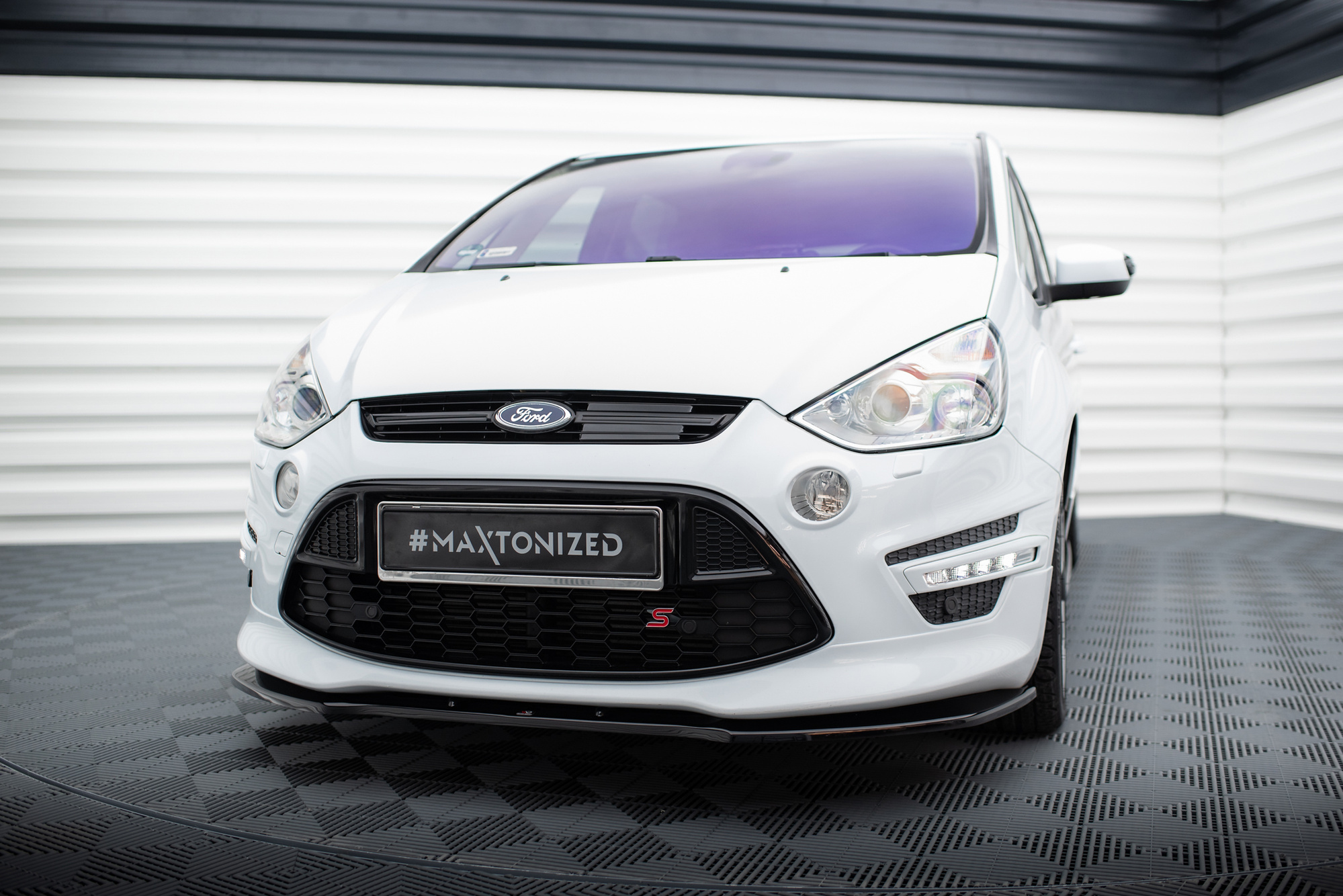 Frontspoiler Ford S-Max Titanium I Facelift 2010 - 2015 | Sport Glossy Black Edition