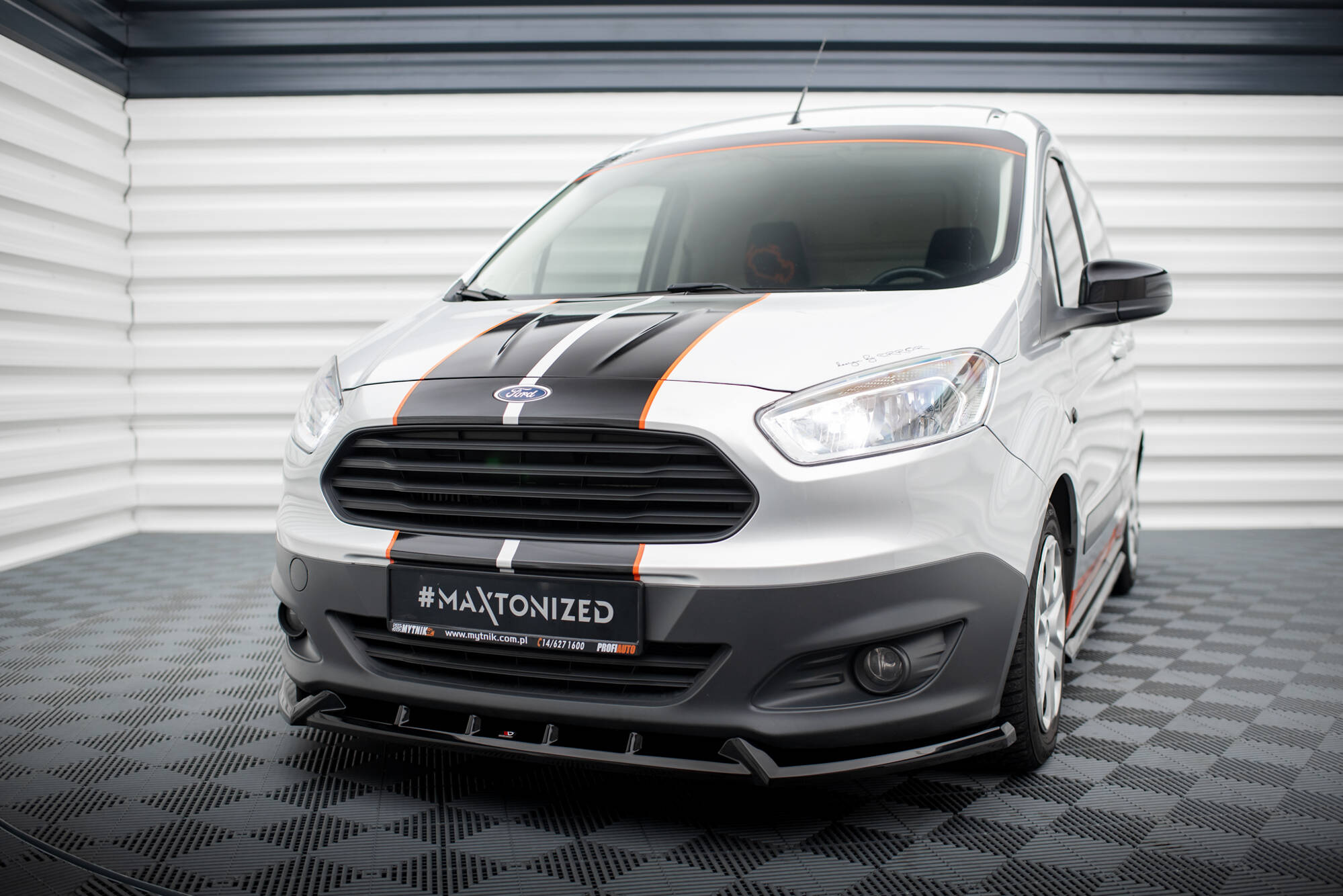 Frontspoiler Ford Transit Courier I 2014 - 2017 | Sport Glossy Black Edition