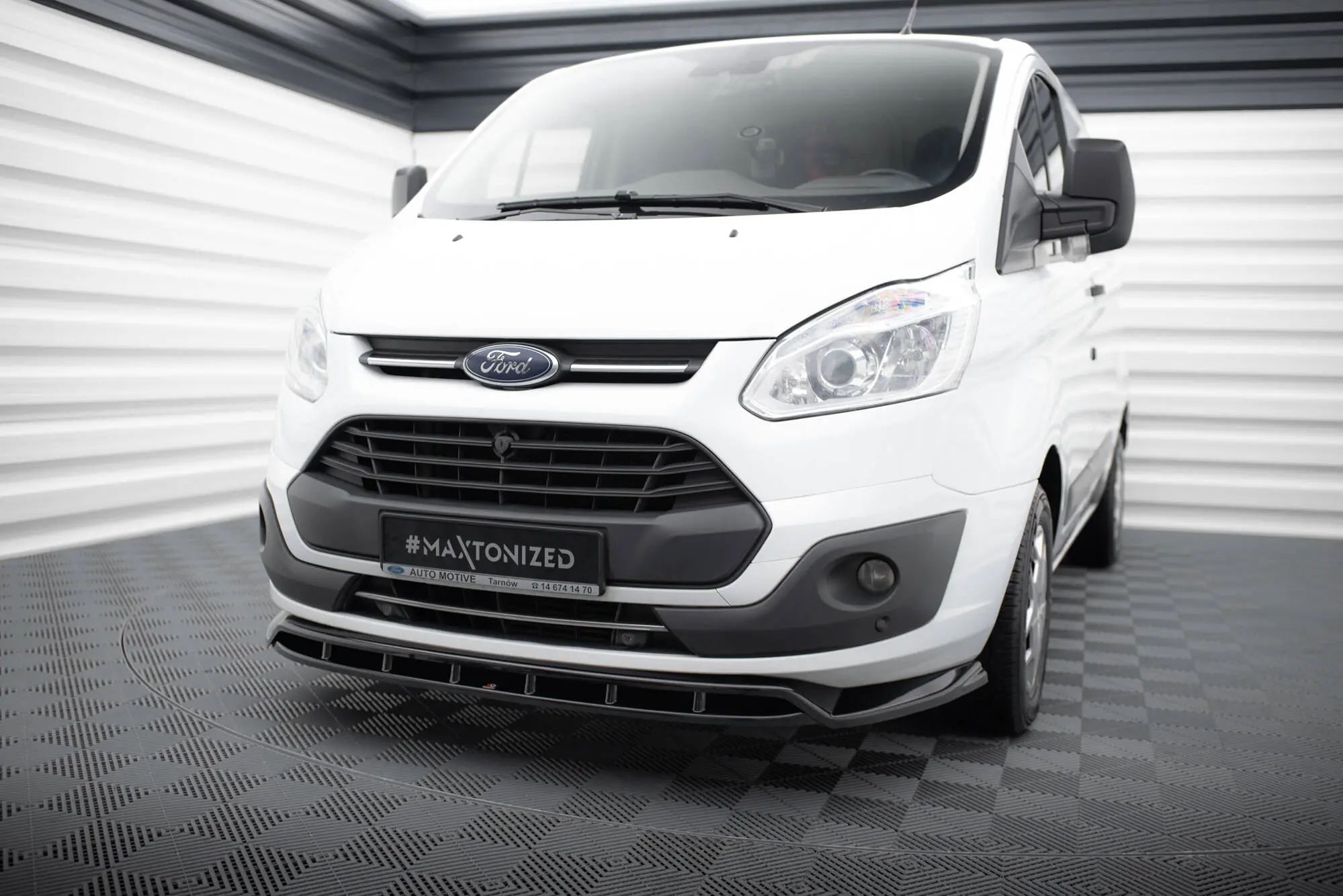 Frontspoiler Ford Transit Custom I 2012 - 2017 | Glossy Black Edition Image 1
