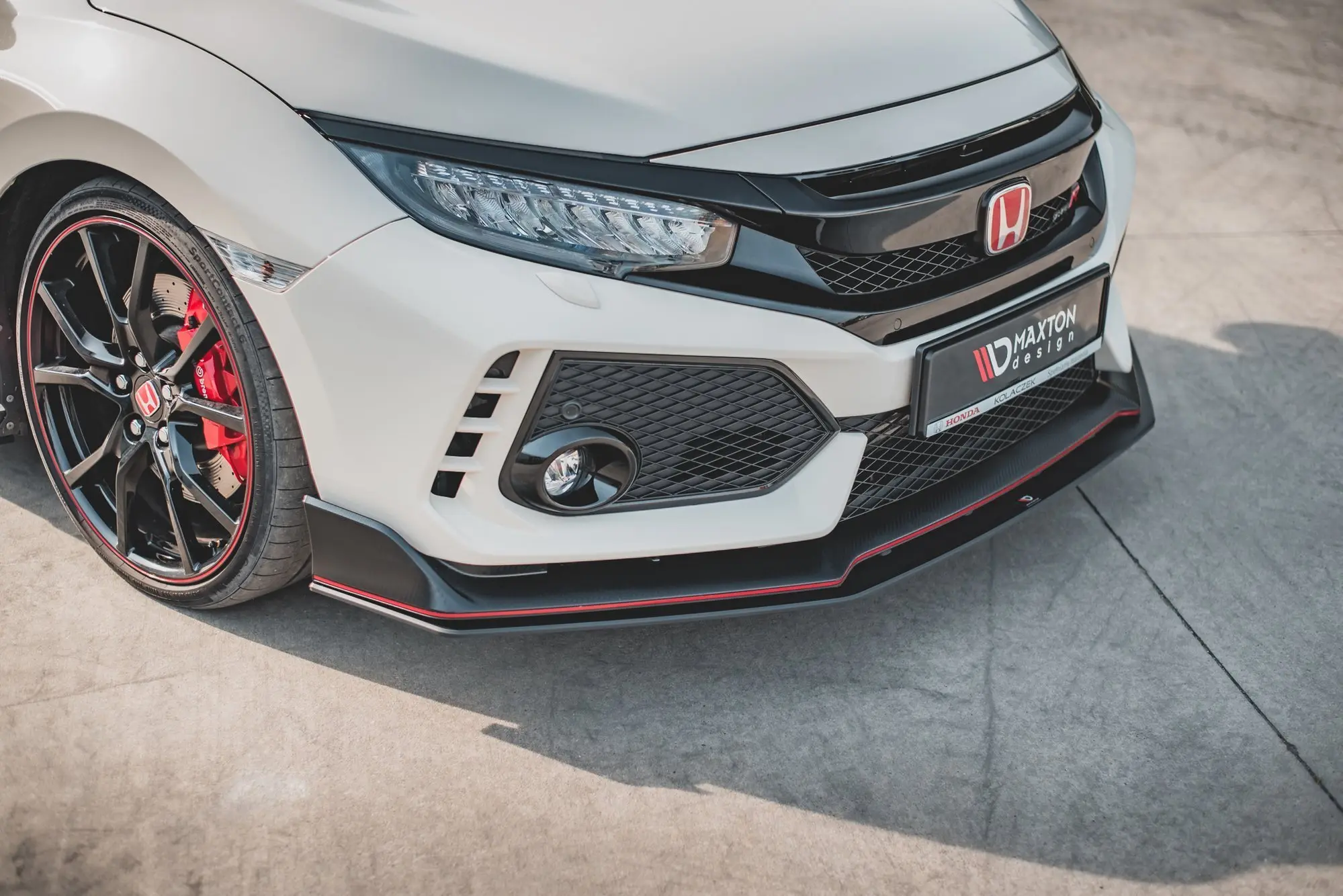 Frontspoiler Honda Civic X Type-R 2017-> | V.2 Racing Durability Black Edition