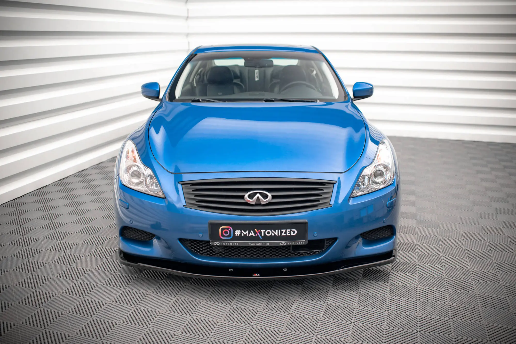 Frontspoiler Infiniti G V37 Coupe 2009-2013 | Glossy Black Edition