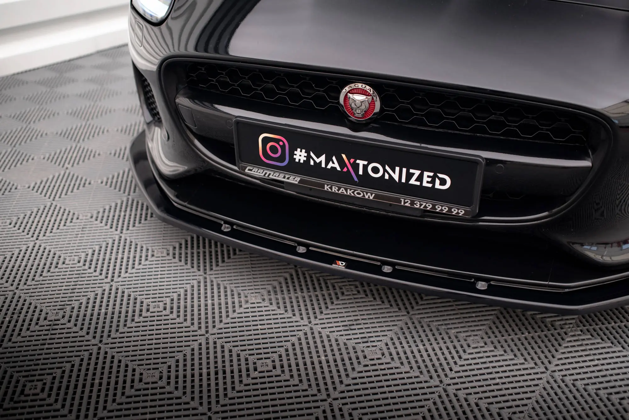 Frontspoiler Jaguar F-Type Facelift 2016-2020 | V.1 Glossy Black Edition – bilde 3