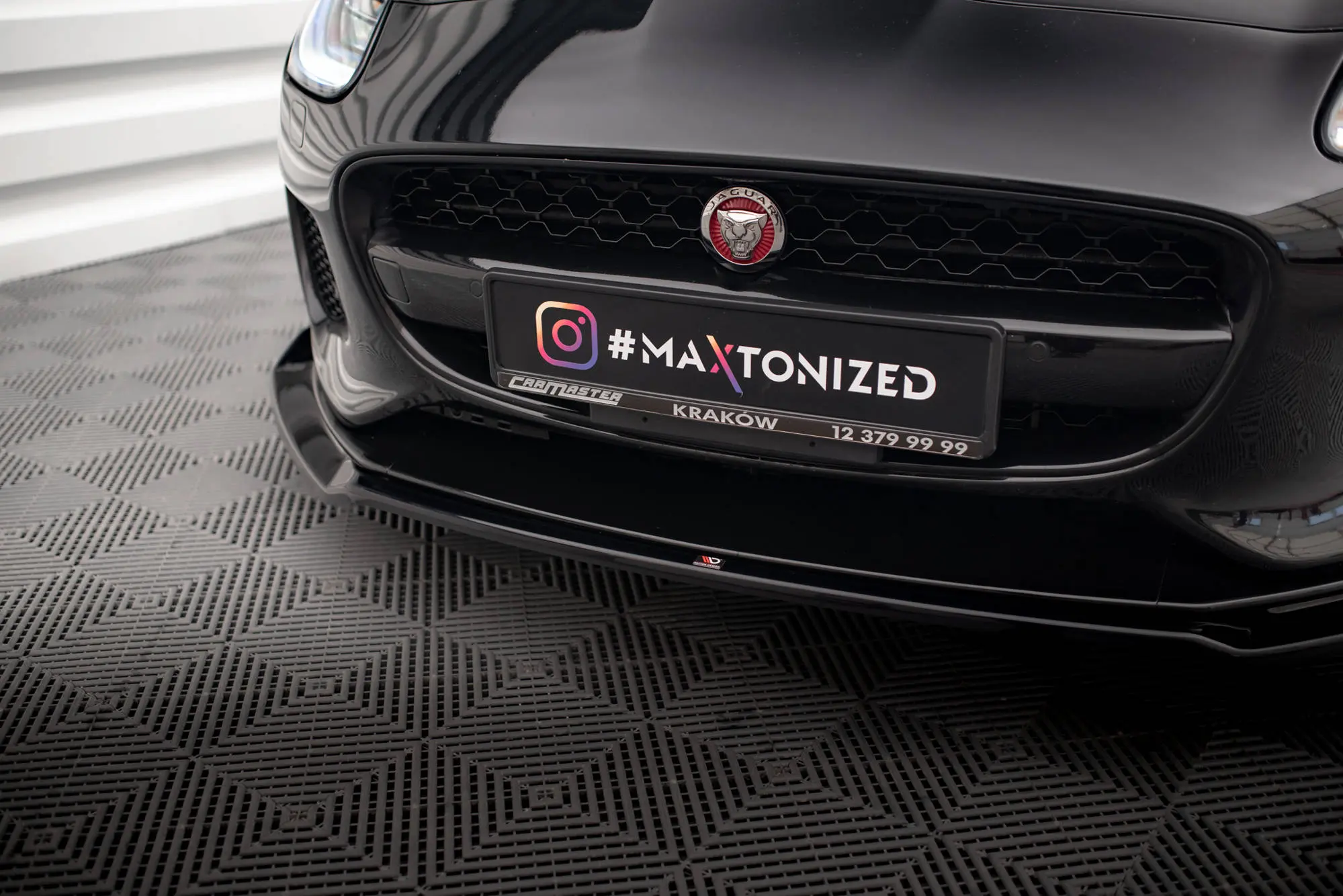 Frontspoiler Jaguar F-Type Facelift 2016-2020 | V.2 Glossy Black Edition – bilde 3