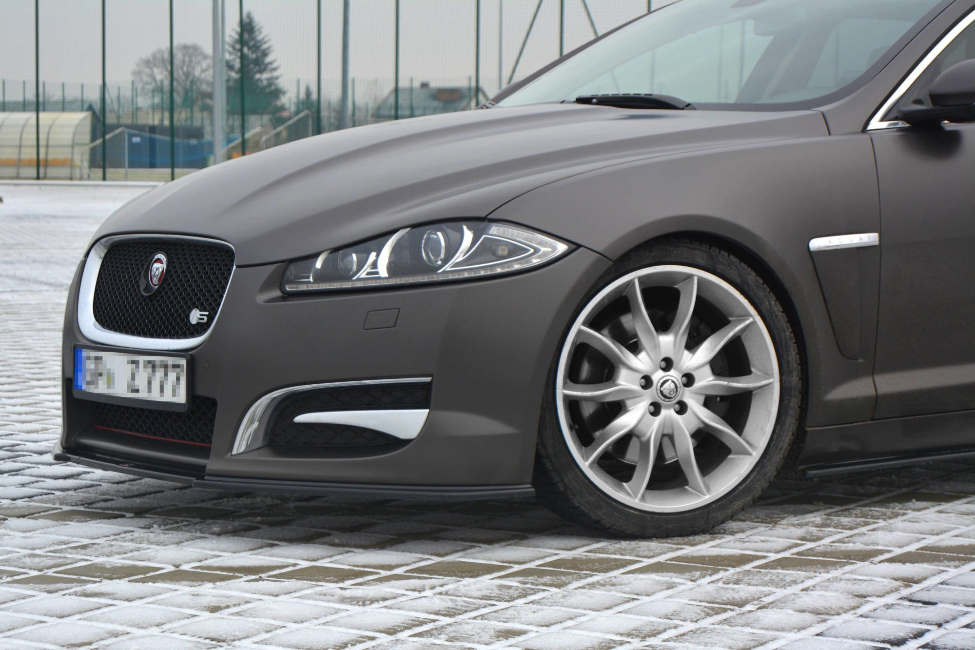 Frontspoiler Jaguar XF (X250) I S-PACK 2012 - 2015 Facelift | Sport Glossy Black Edition – bilde 3