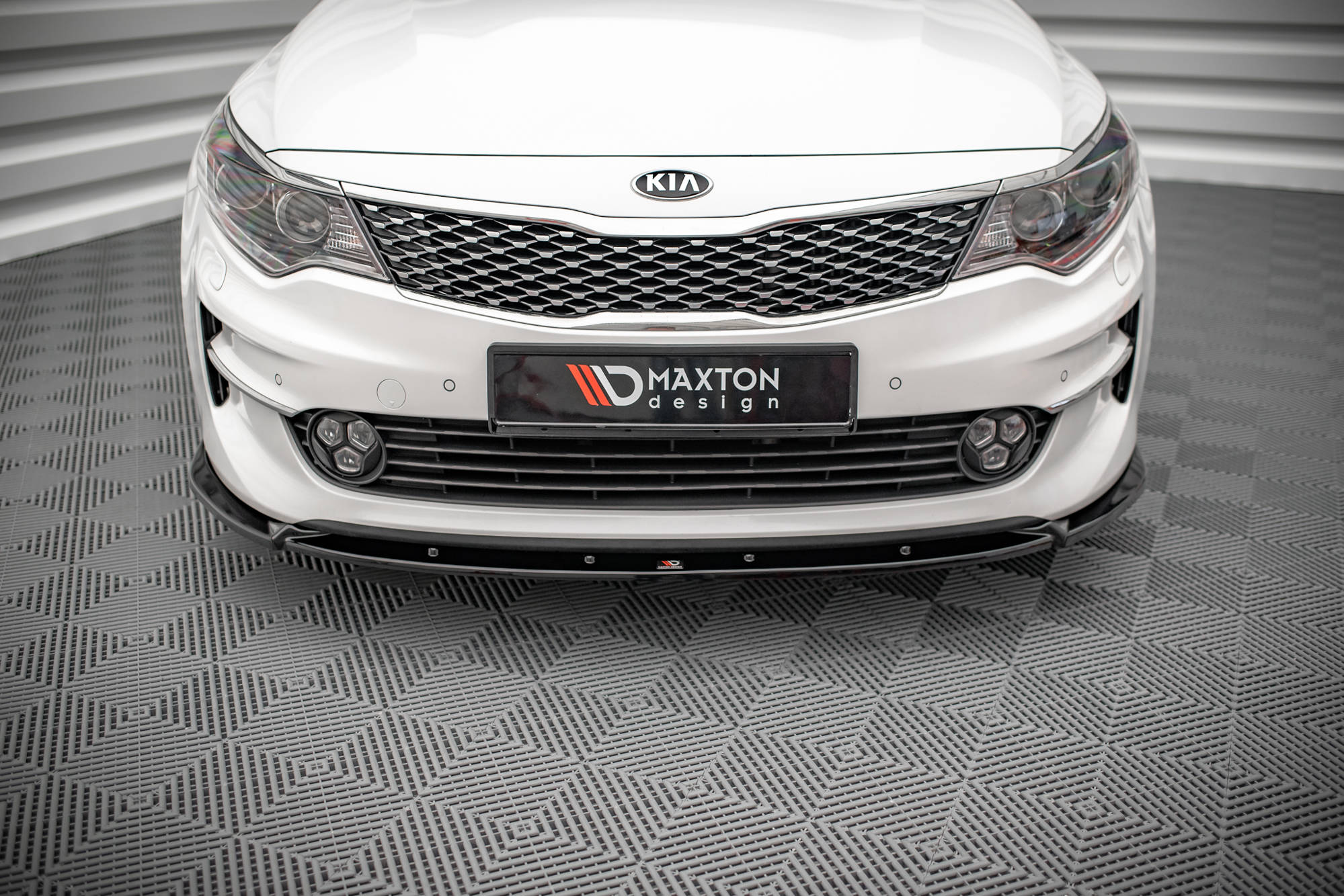Frontspoiler Kia Optima IV 2015-2018 | V.1 Glossy Black Edition