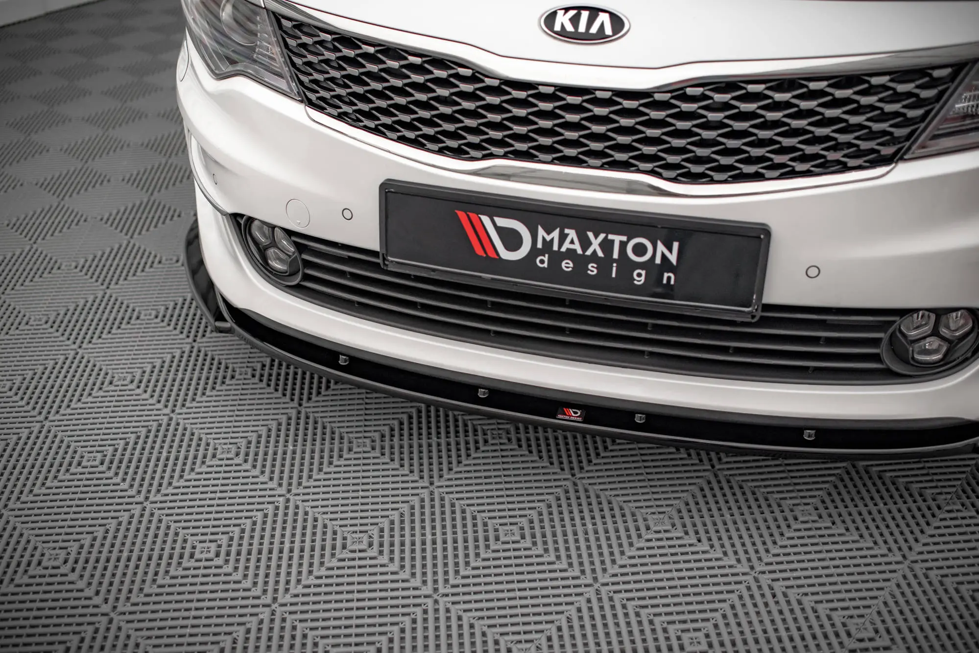 Frontspoiler Kia Optima IV 2015-2018 | V.2 Glossy Black Edition