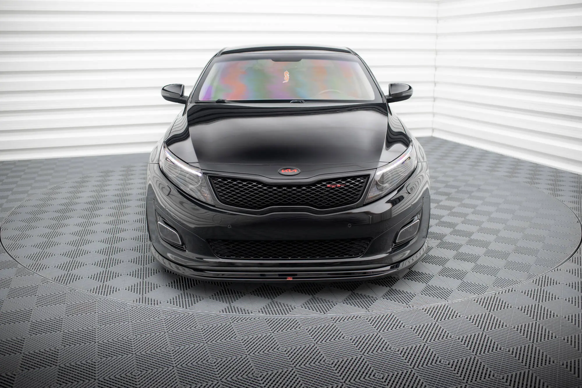 Frontspoiler Kia Optima mk3 2010 - 2013 | Glossy Black Edition