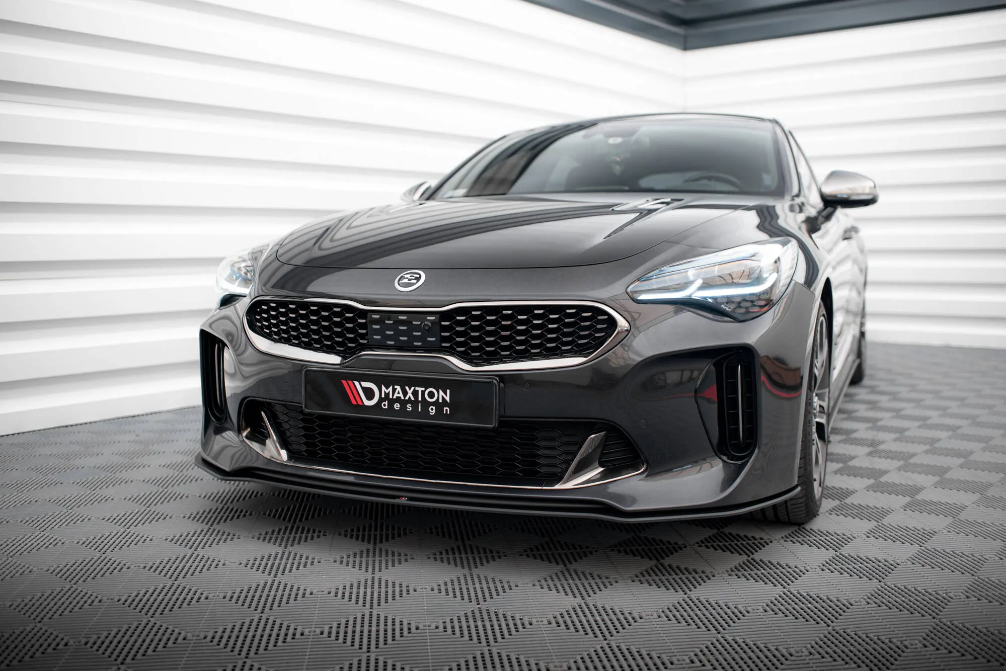 Frontspoiler Kia Stinger GT / GT-Line 2017 - 2023 | Street Pro Black Edition