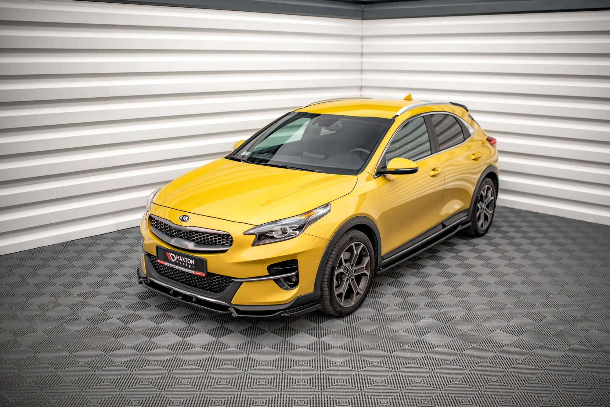 Frontspoiler Kia XCeed 2019-> | Glossy Black Edition – bilde 3