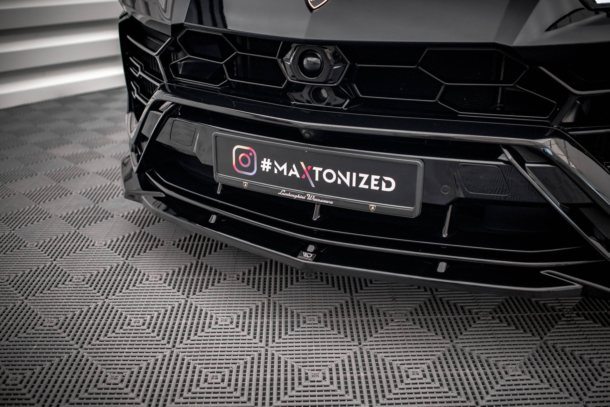 Frontspoiler Lamborghini Urus I 2018 - 2024  | Sport Glossy Black Edition V2 – bilde 3
