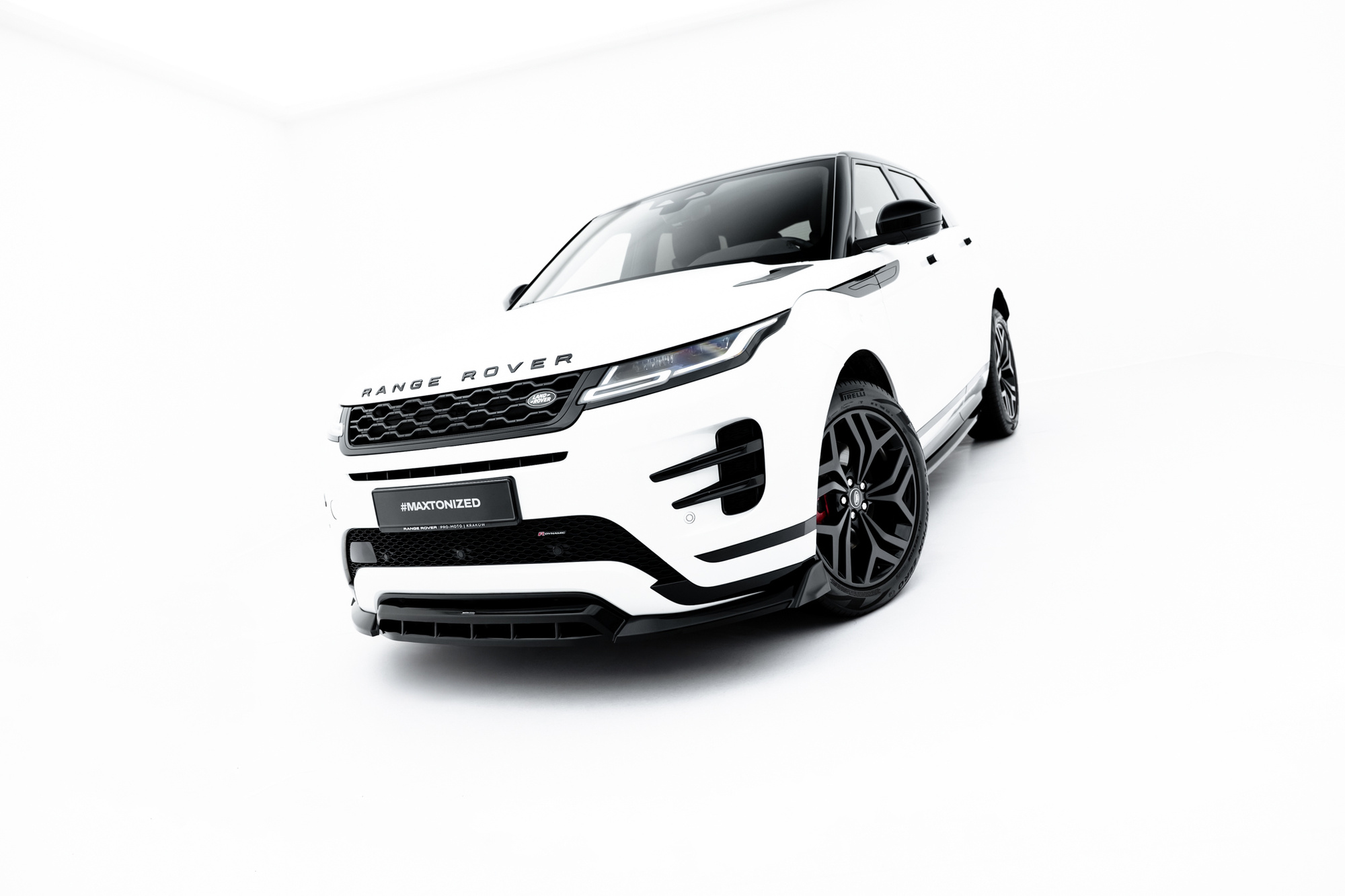 Frontspoiler Land Rover Range Rover Evoque Dynamic II 2018 - 2023  | Glossy Black Edition