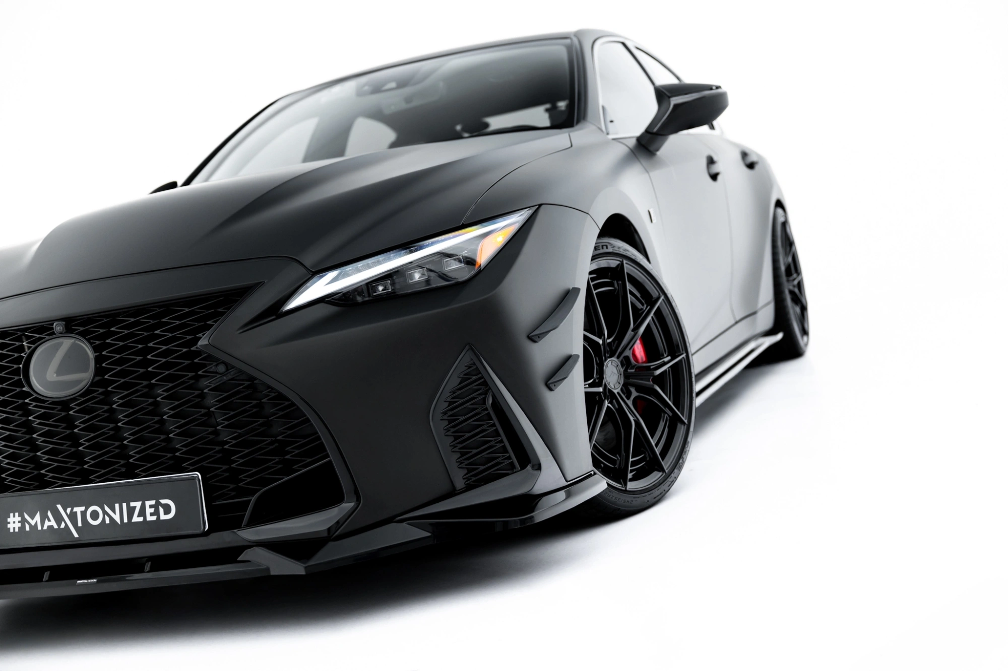 Frontspoiler Lexus IS 500 I Facelift 2 (XE30) 2020 -> | Sport Glossy Black Edition V2 – bilde 4