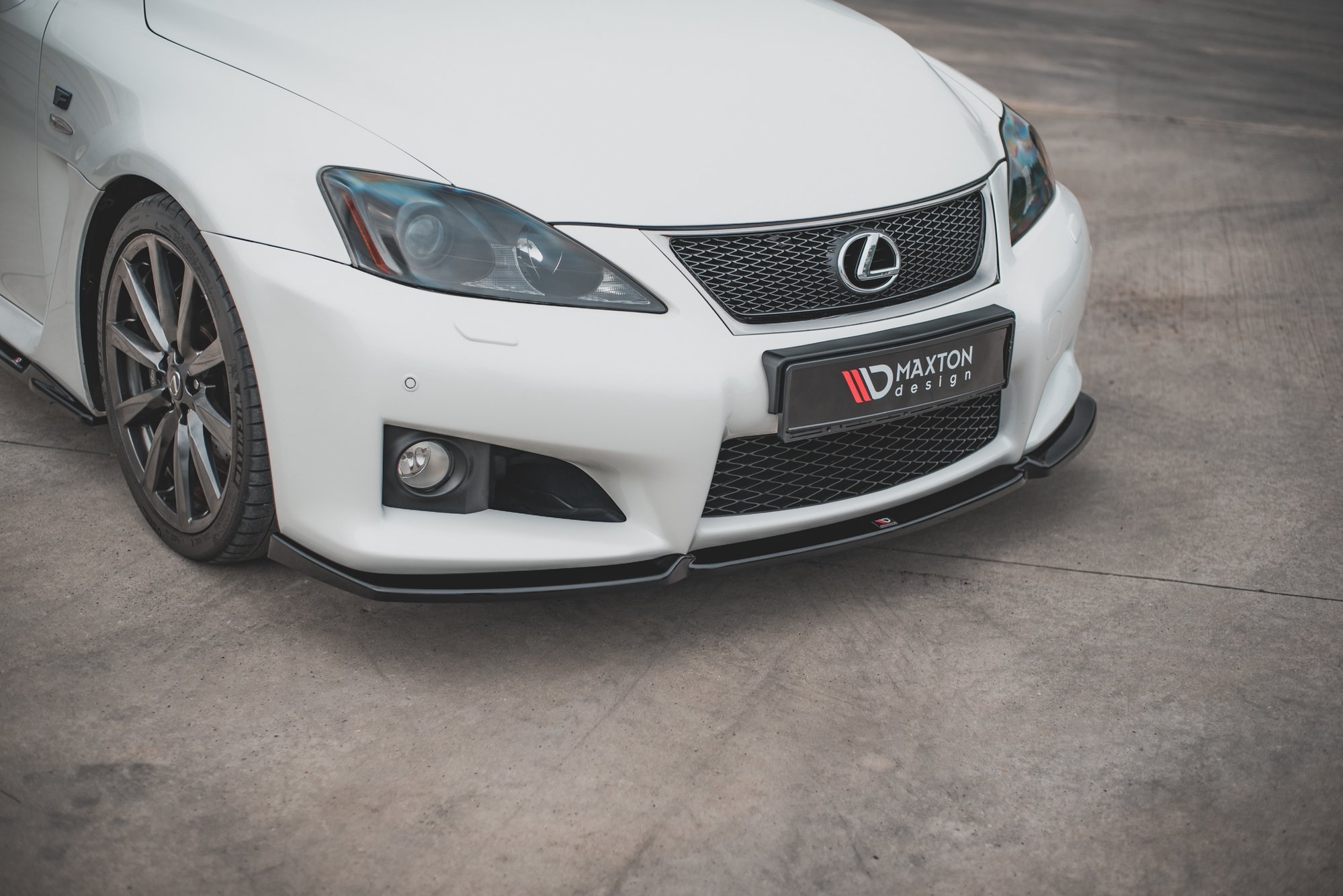Frontspoiler Lexus IS II F 2005 - 2013 | V.1 Glossy Black Edition