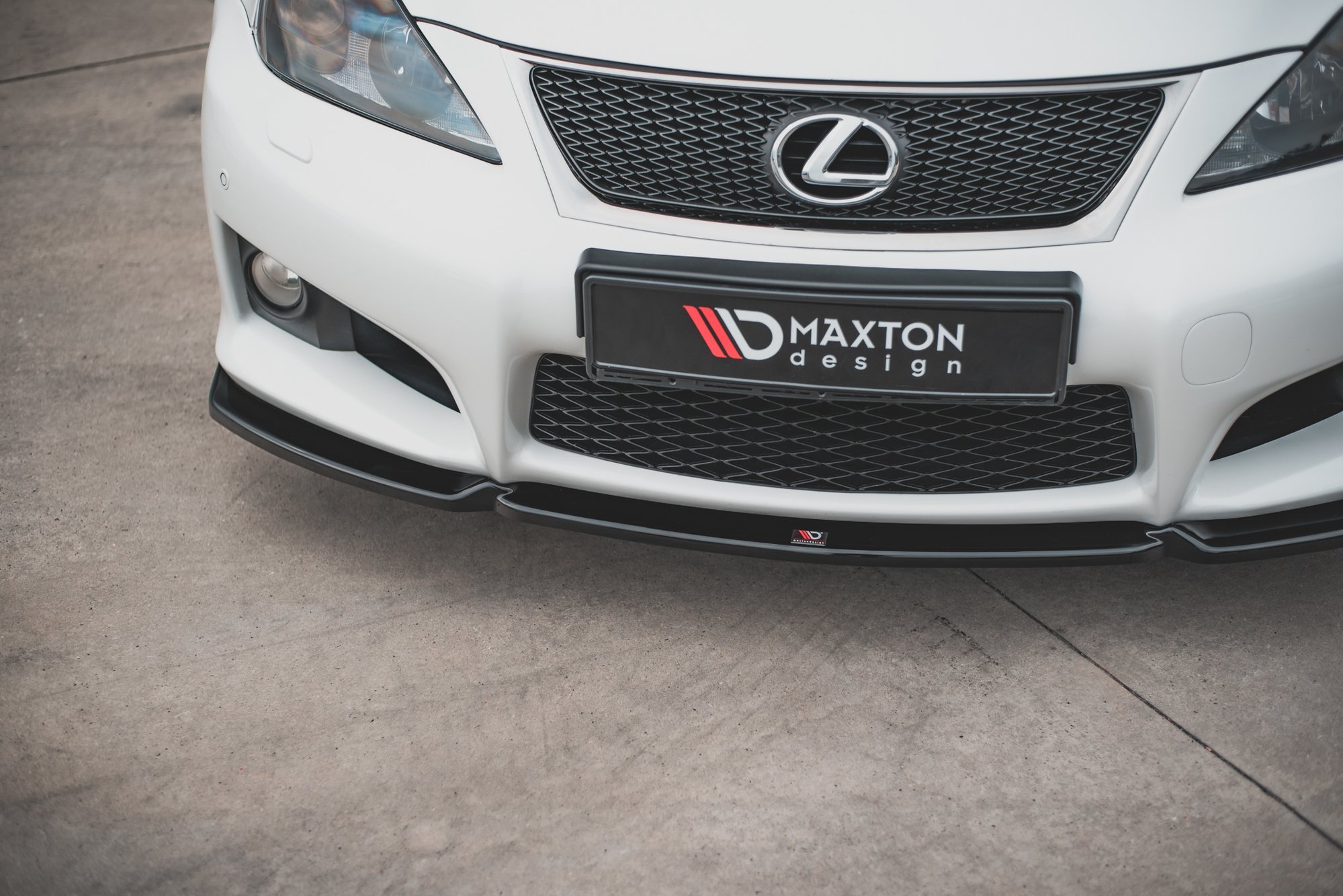 Frontspoiler Lexus IS II F 2005 - 2013 | V.1 Glossy Black Edition – bilde 3