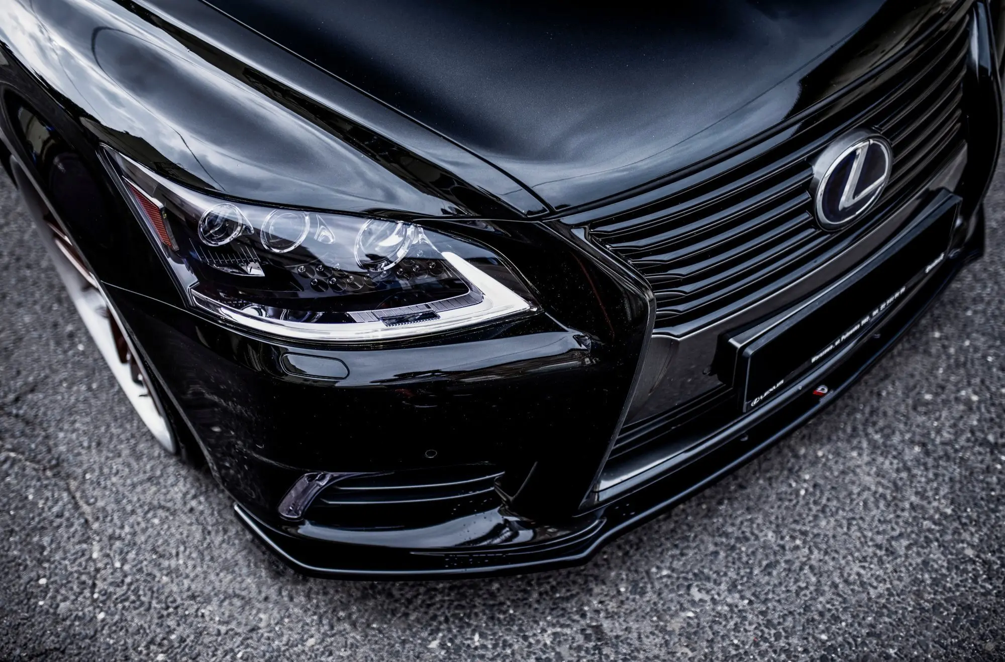 Frontspoiler Lexus LS IV (XF40) Facelift 2012-2017 | Glossy Black Edition