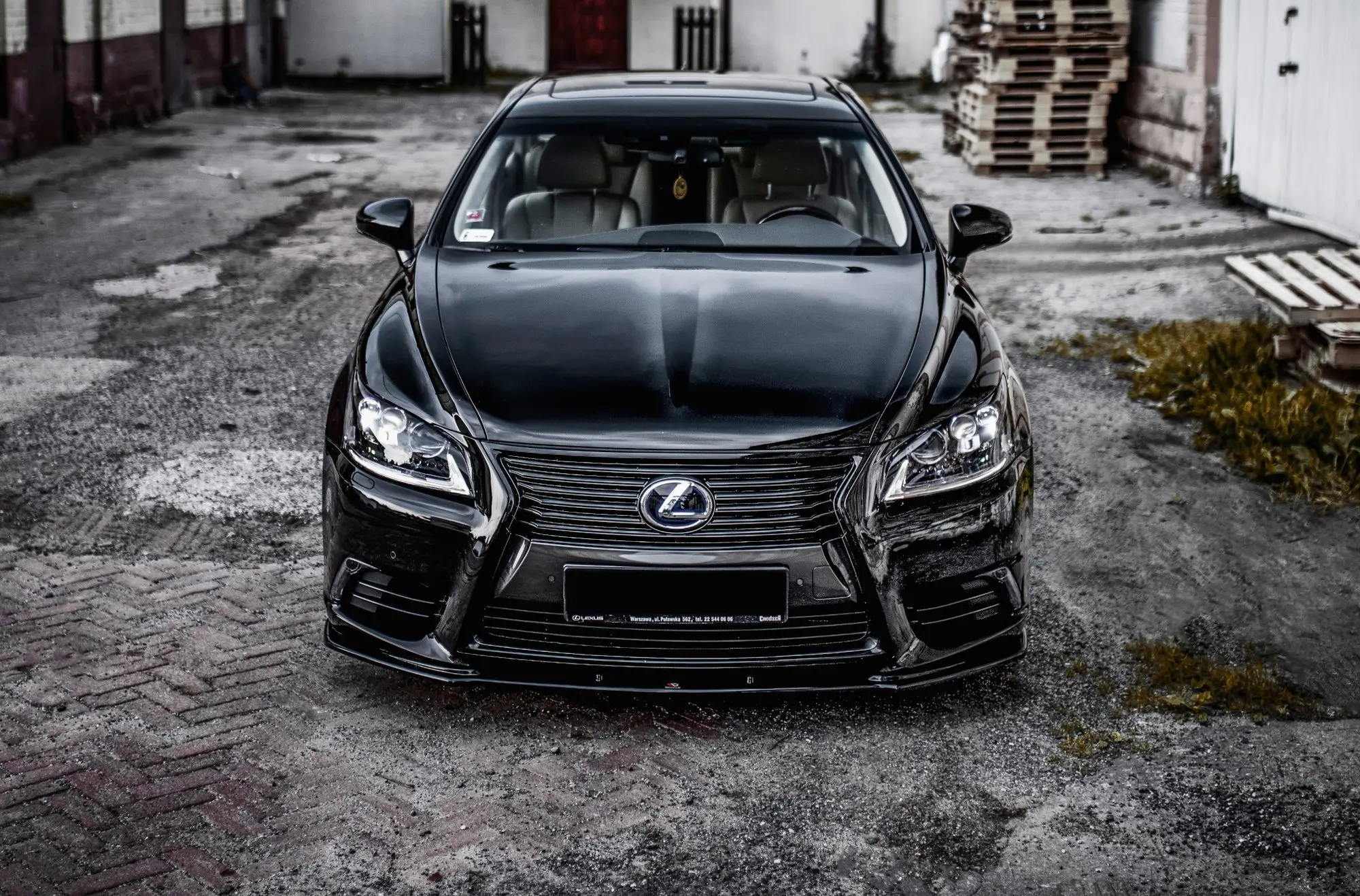 Frontspoiler Lexus LS IV (XF40) Facelift 2012-2017 | Glossy Black Edition – bilde 4