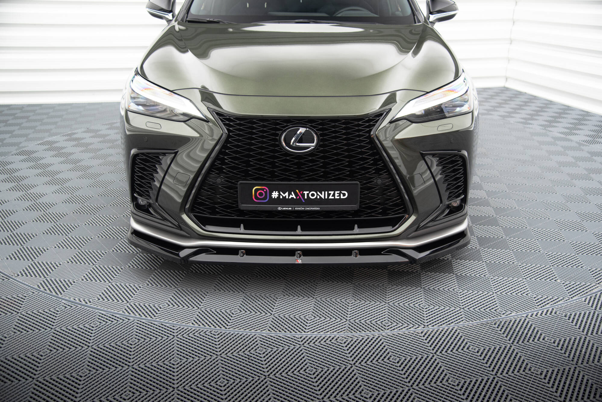 Frontspoiler Lexus NX F-Sport II 2021 -> | Sport Glossy Black Edition V2 – bilde 2