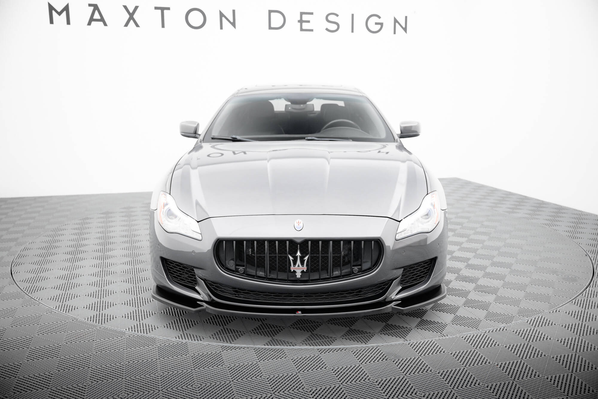 Frontspoiler Maserati Quattroporte VI 2013 - 2016 | Sport Glossy Black Edition – bilde 2