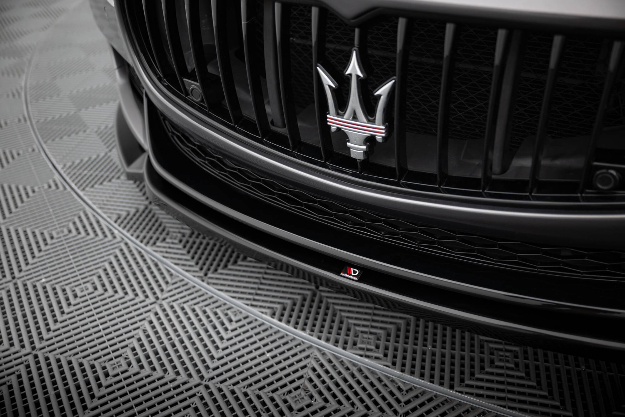 Frontspoiler Maserati Quattroporte VI 2013 - 2016 | Sport Glossy Black Edition – bilde 3
