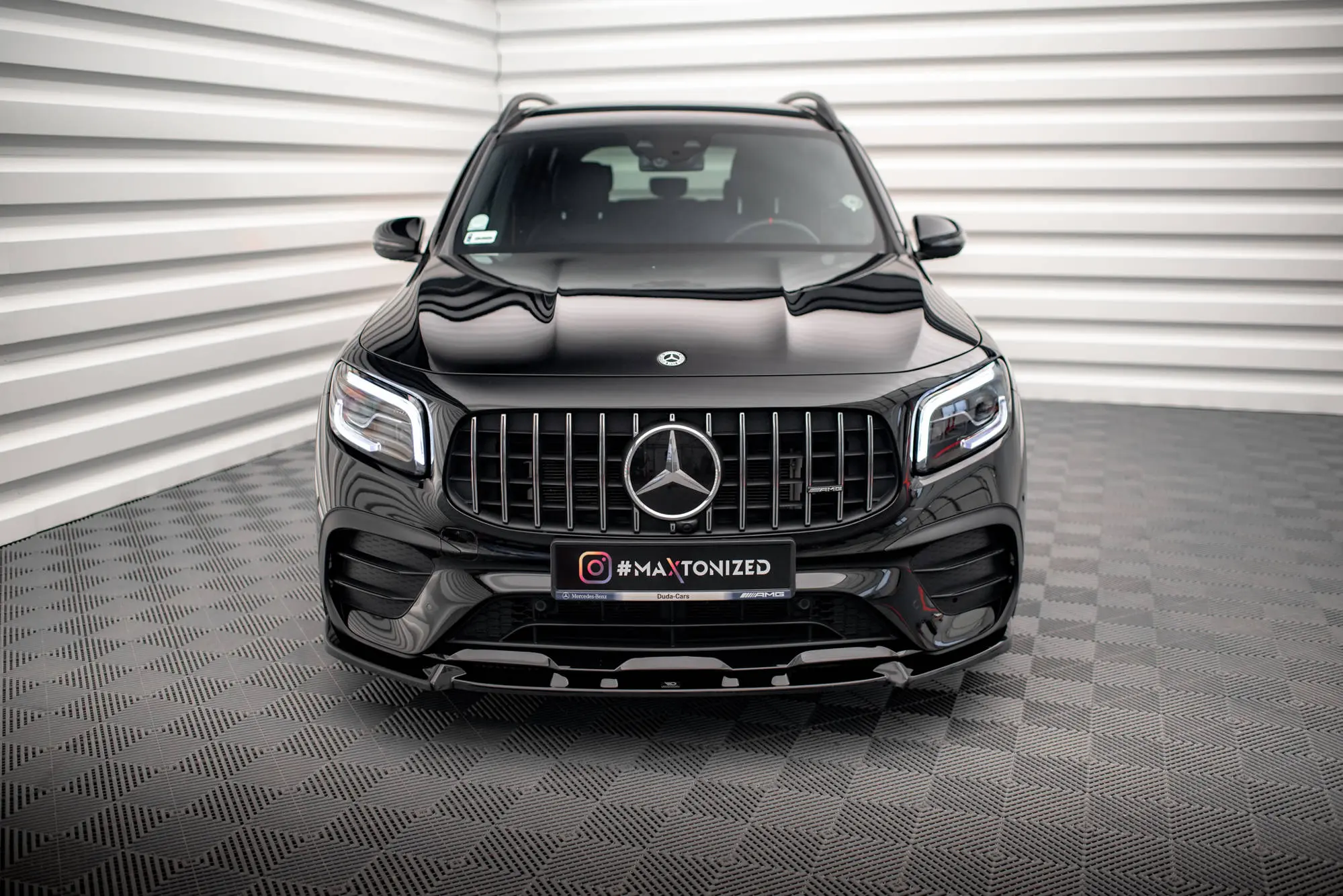 Frontspoiler Mercedes-AMG GLB 35 (X247) 2019 - 2023 | V.1 Glossy Black Edition