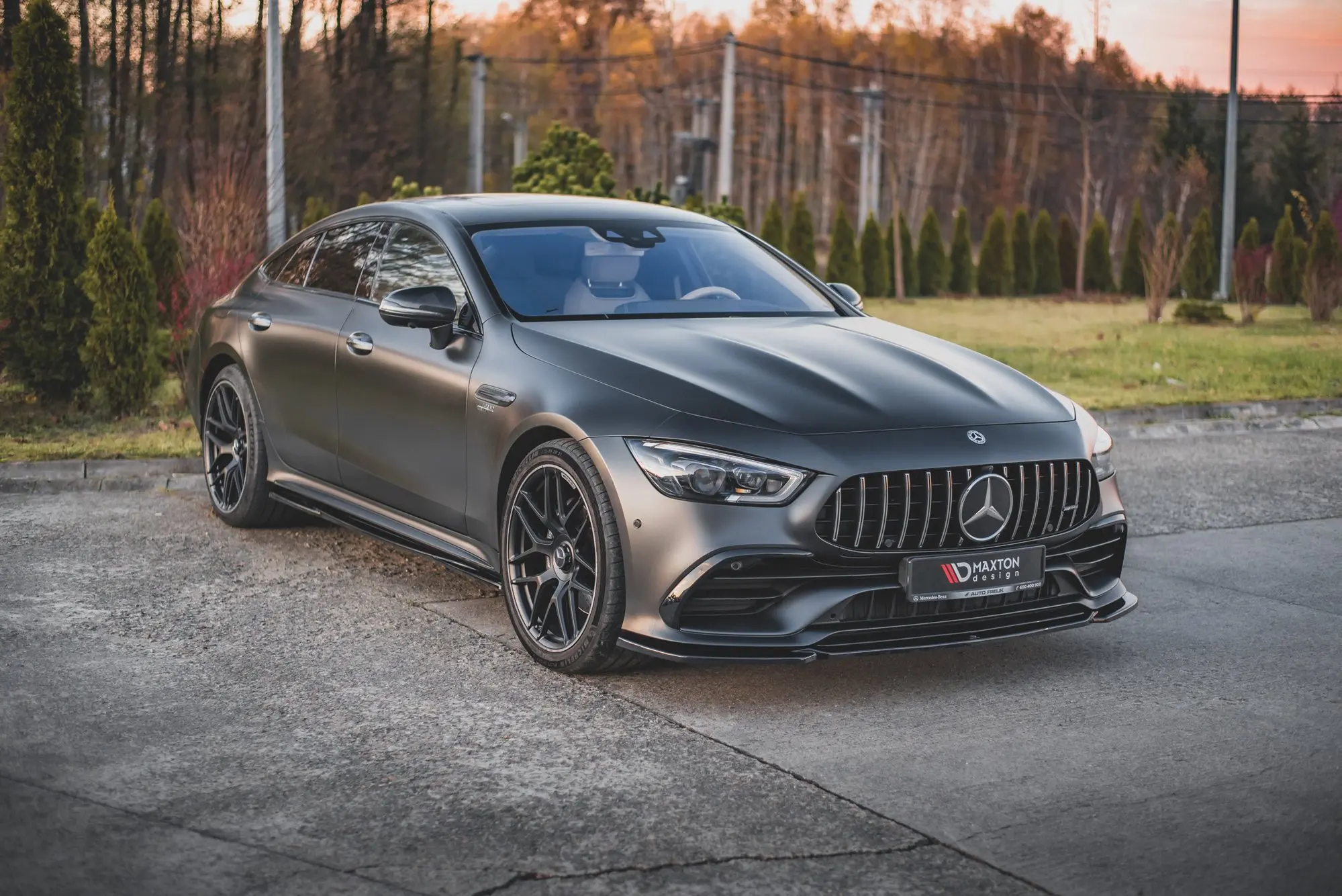 Frontspoiler Mercedes-AMG GT 53 (X290) 4-Door Coupe 2018-> | V.1 Glossy Black Edition – bilde 4