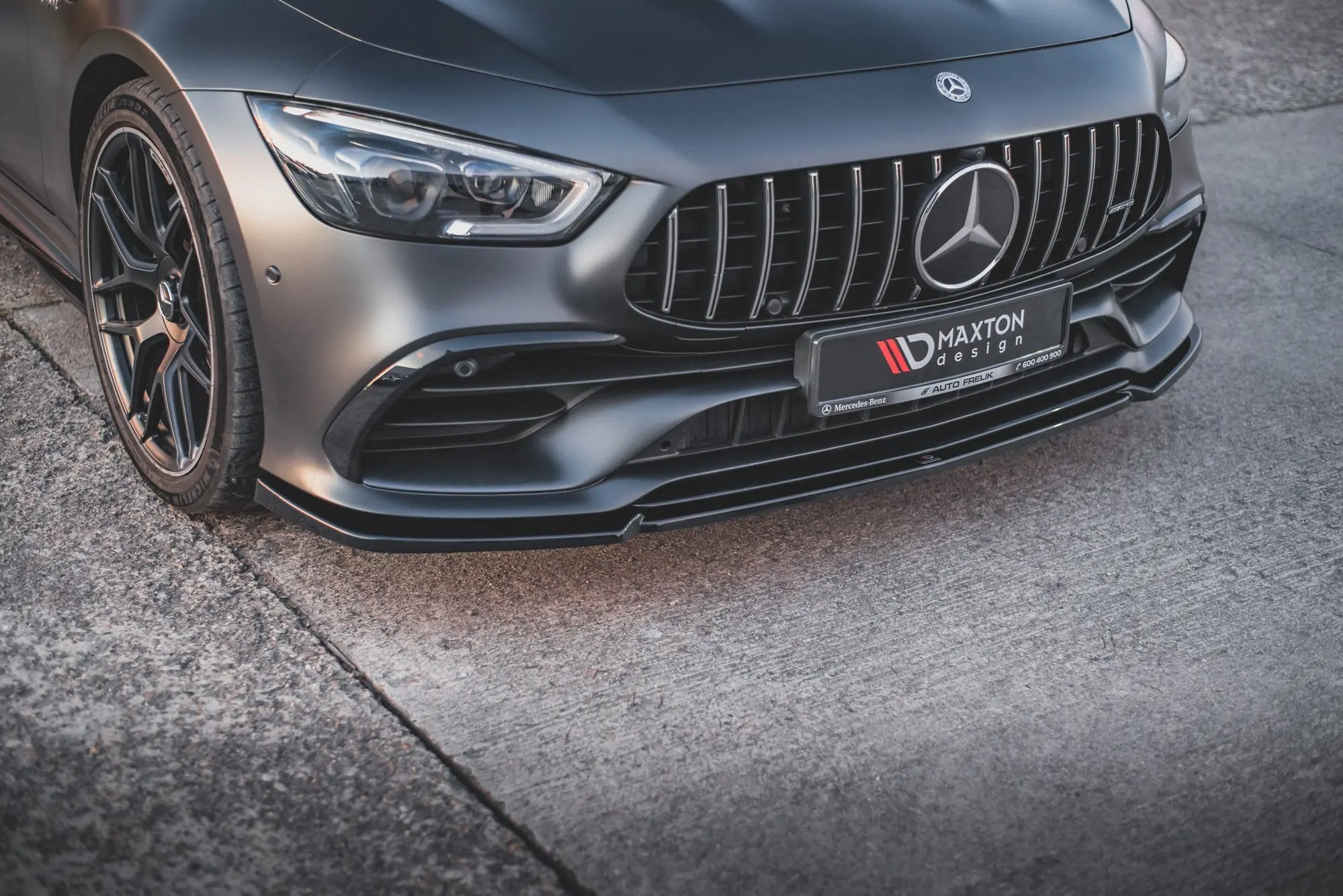 Frontspoiler Mercedes-AMG GT 53 (X290) 4-Door Coupe 2018-> | V.2 Glossy Black Edition