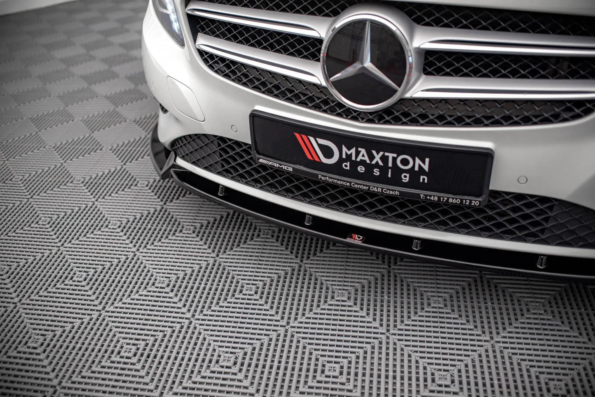 Frontspoiler Mercedes-Benz A (W176) 2012-2015 | V.1 Glossy Black Edition – bilde 2