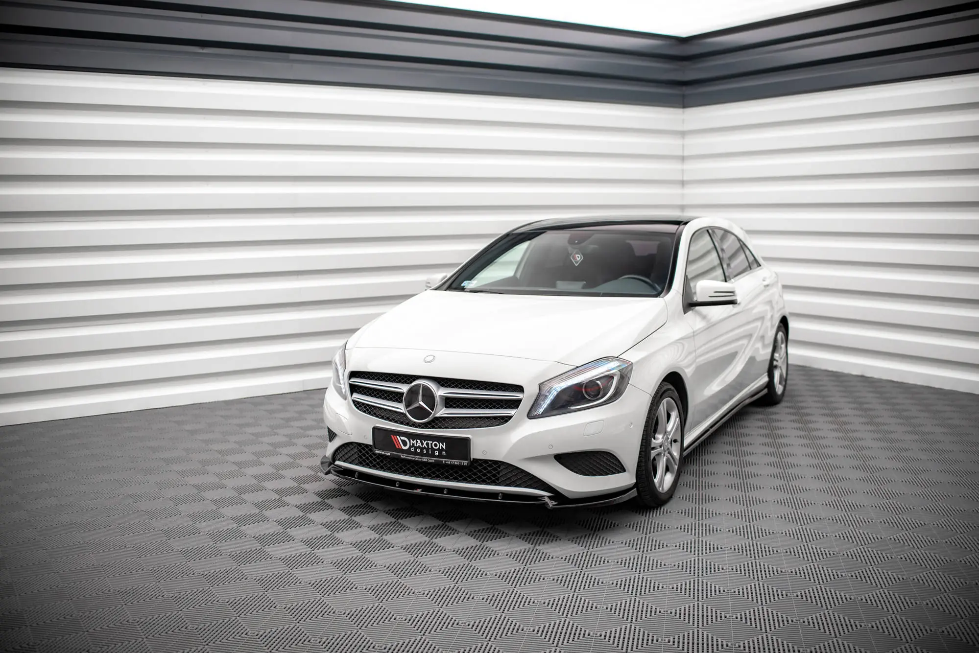 Frontspoiler Mercedes-Benz A (W176) 2012-2015 | V.1 Glossy Black Edition – bilde 4