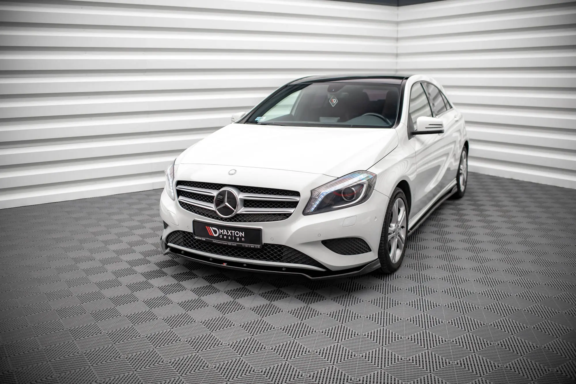 Frontspoiler Mercedes-Benz A (W176) 2012-2015 | V.2 Glossy Black Edition – bilde 3