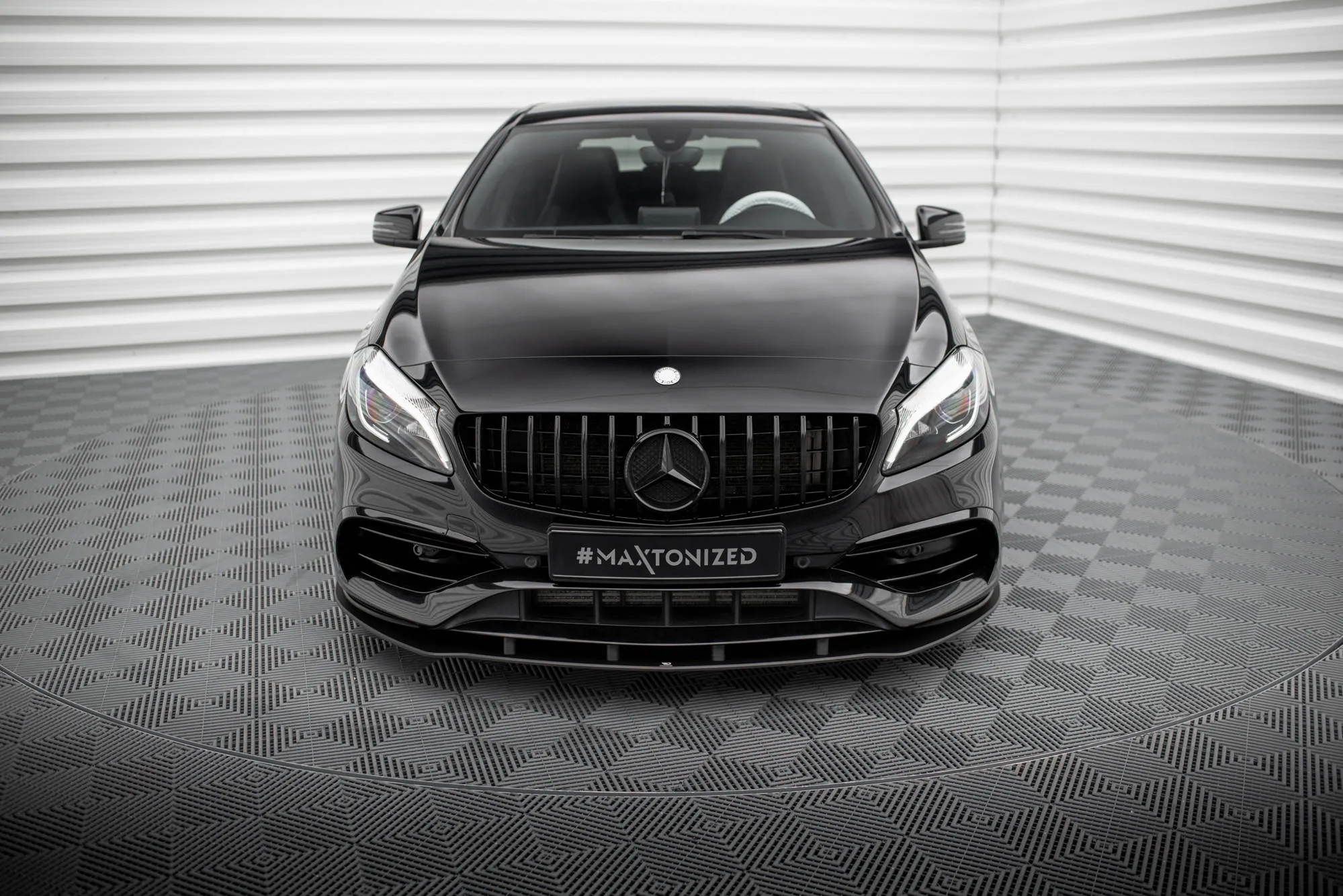Frontspoiler Mercedes-Benz A (W176) AMG-Line facelift 2015 -2018 | Street Pro Black Edition – bilde 2