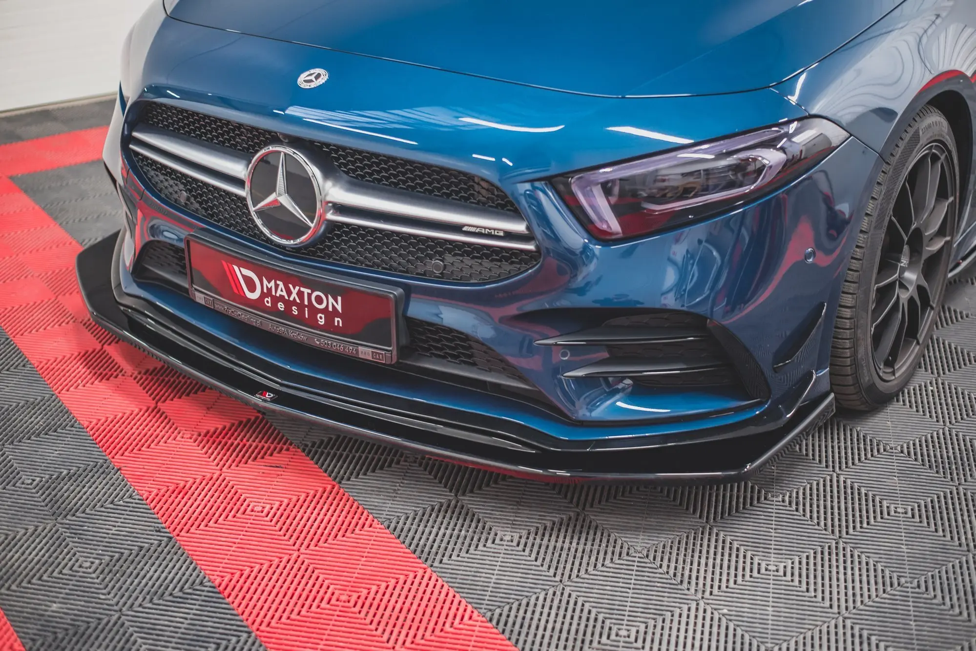 Frontspoiler Mercedes-Benz A35 AMG  Aero ( W177 / V177) 2018-> | V.3 Glossy Black Edition