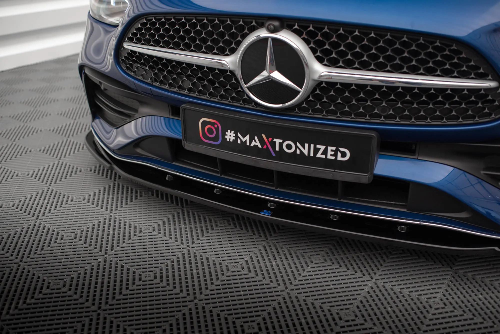 Frontspoiler Mercedes-Benz C AMG-Line ( W206 / S206) 2021-> | V.2 Glossy Black Edition Image 1