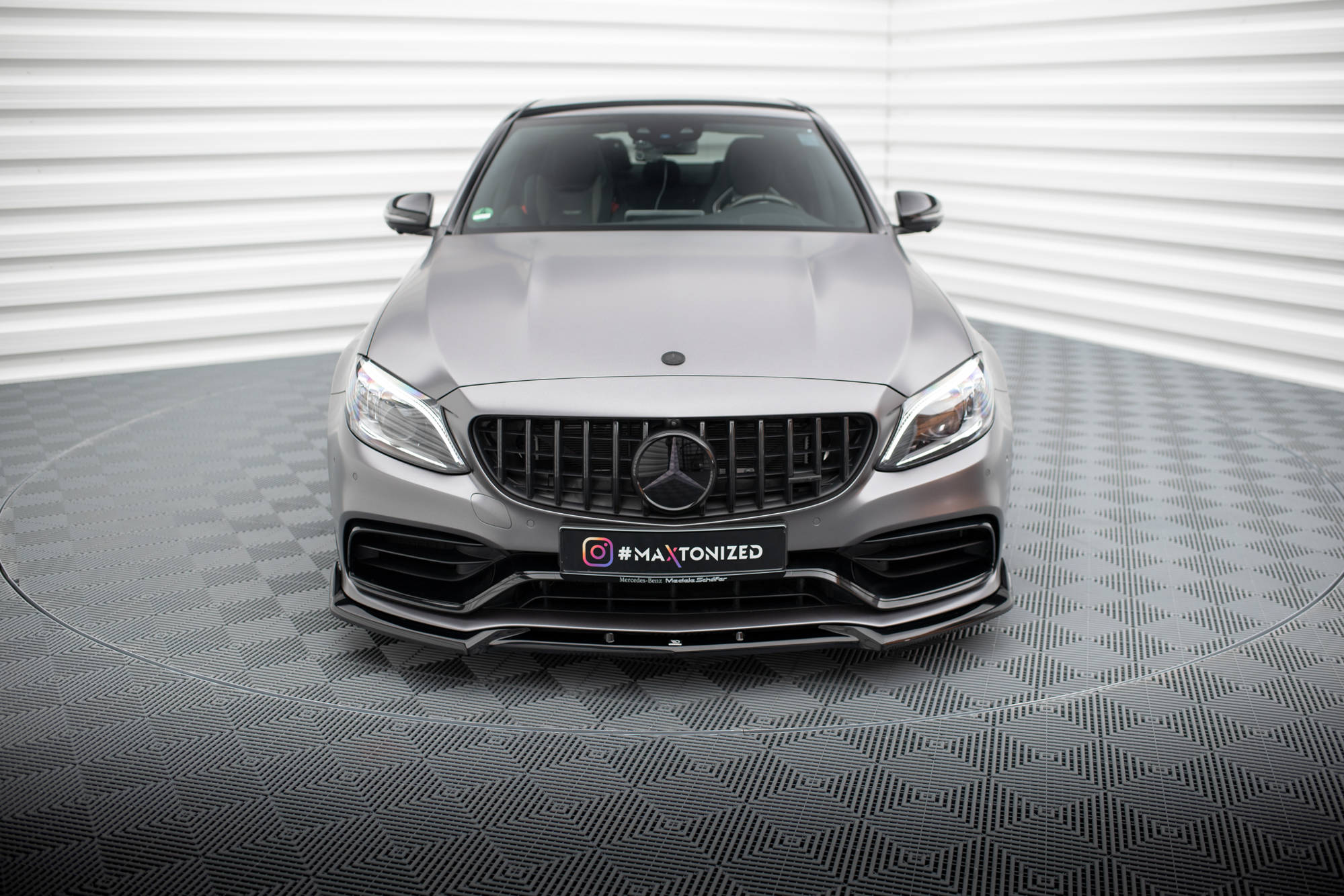 Frontspoiler Mercedes-Benz C63 AMG (W205 / S205) facelift 2018 - 2021 | V.1 Glossy Black Edition