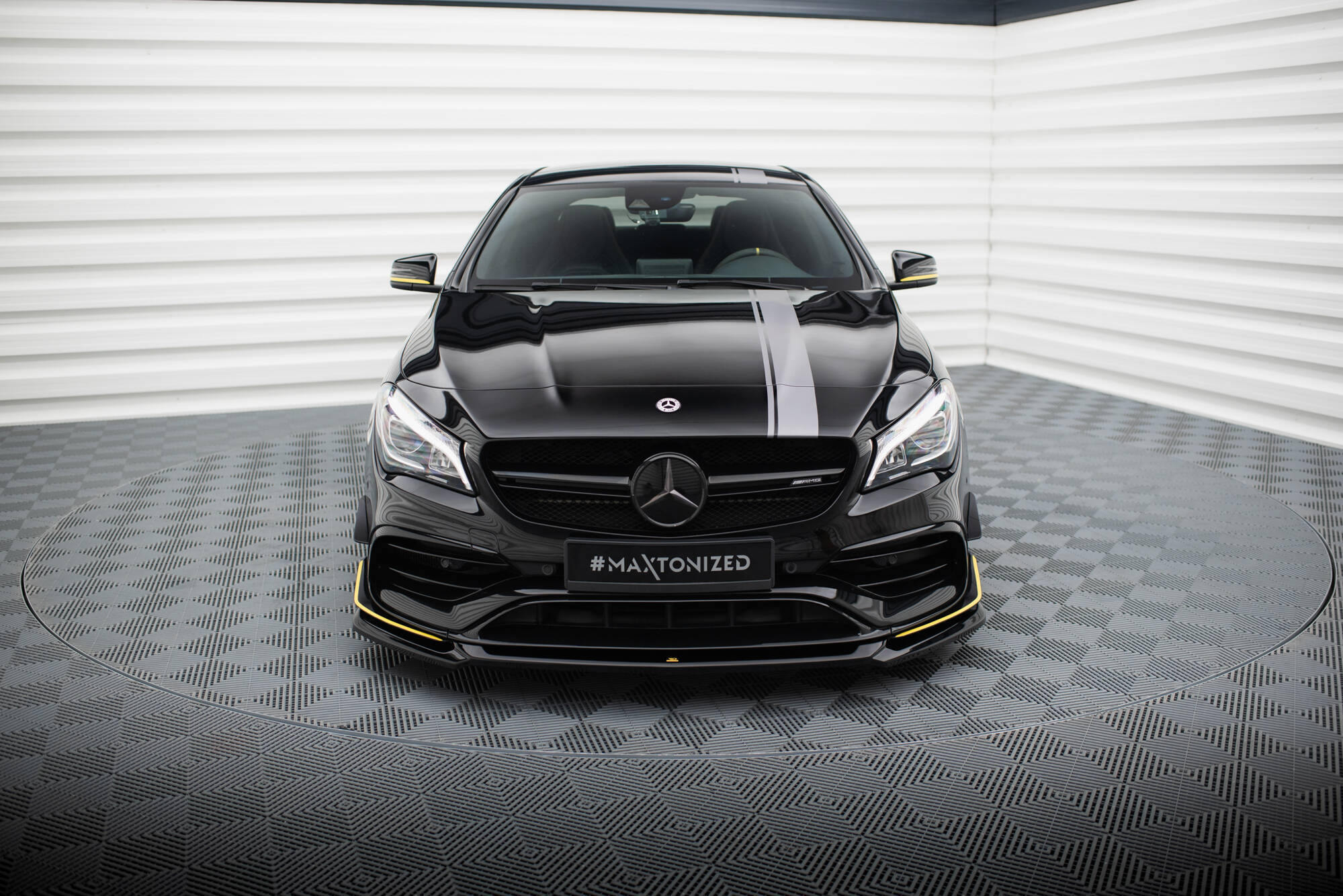 Frontspoiler Mercedes-Benz CLA 45 Aero AMG (C117) facelift 2017 - 2019 | V.4 Glossy Black Edition – bilde 4