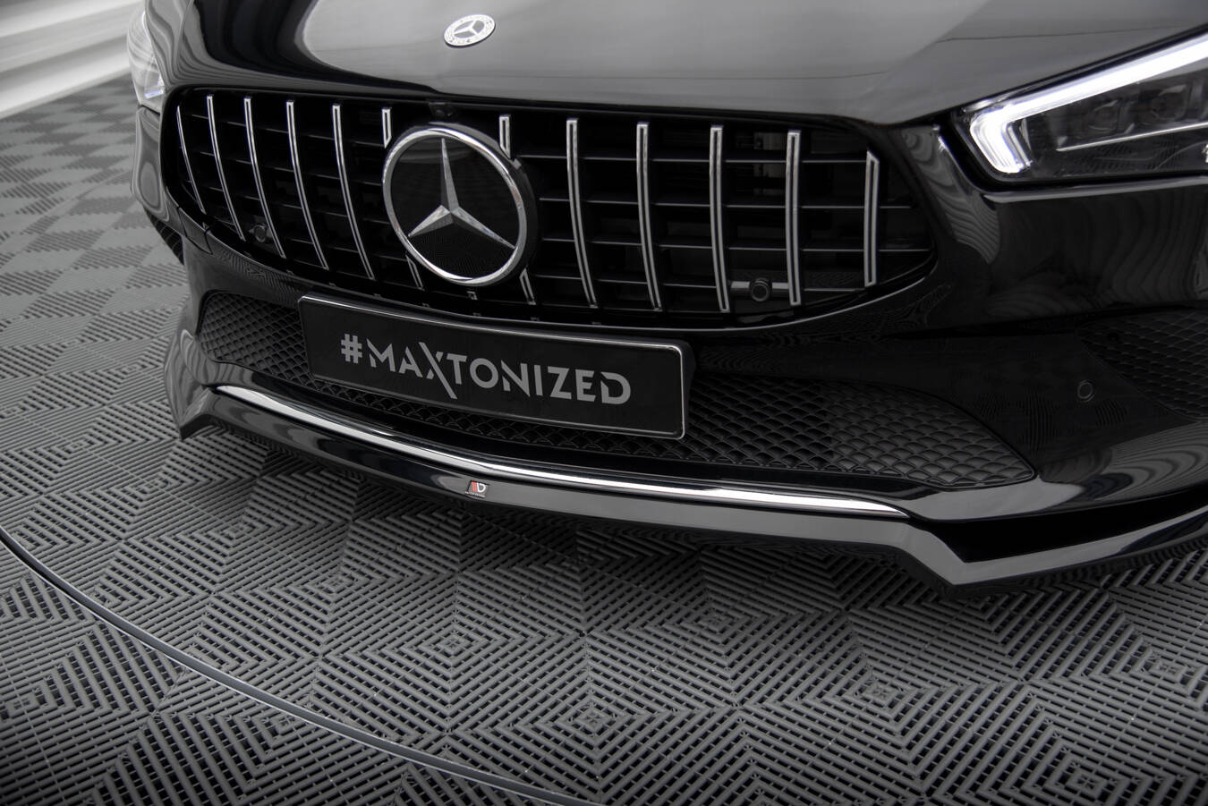 Frontspoiler Mercedes-Benz CLA (C118 / X118) 2019 - > | V.1 Glossy Black Edition – bilde 2